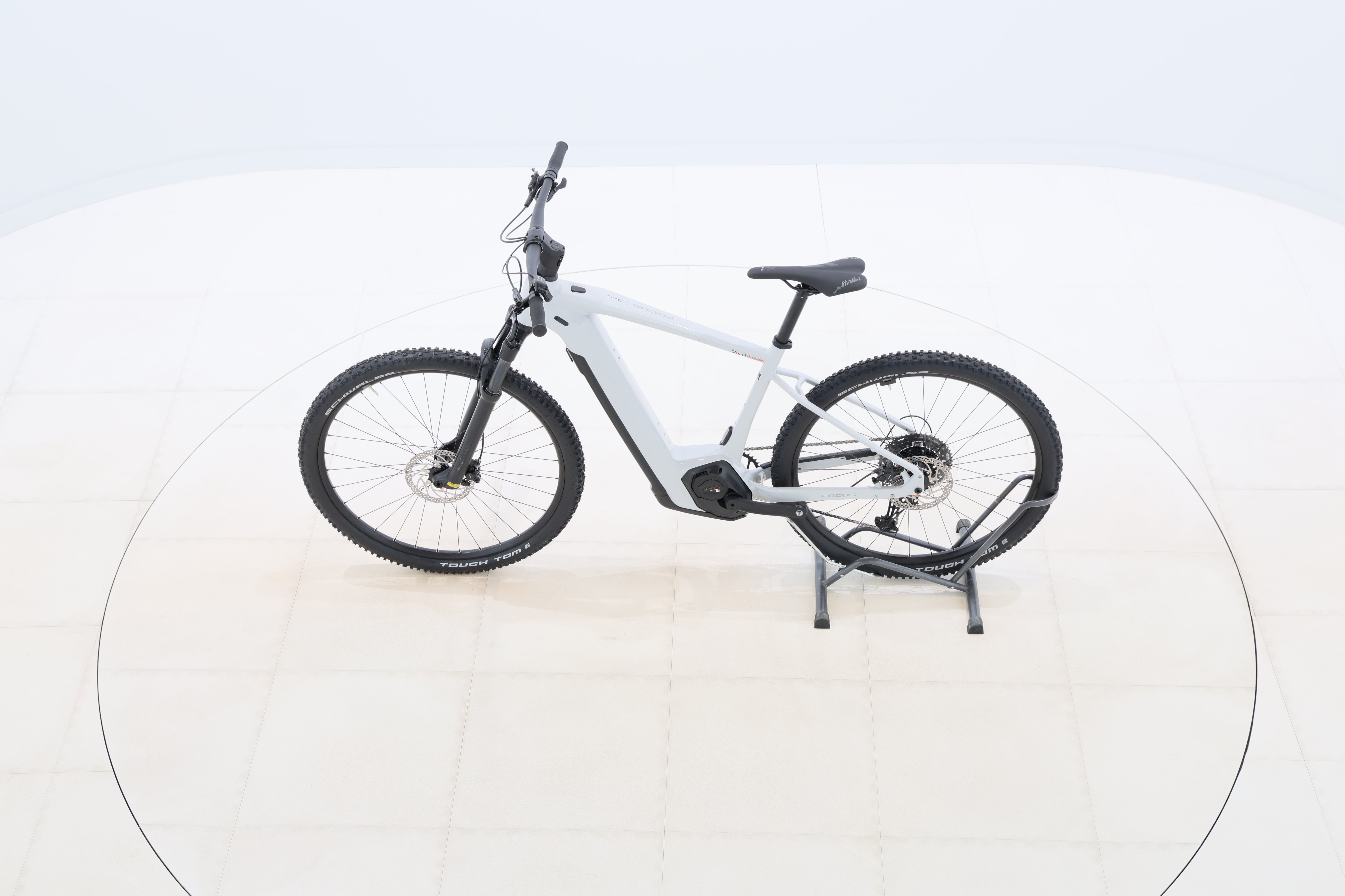 6e85ecb3-c41b-4355-8e1b-ca21924a5bb6