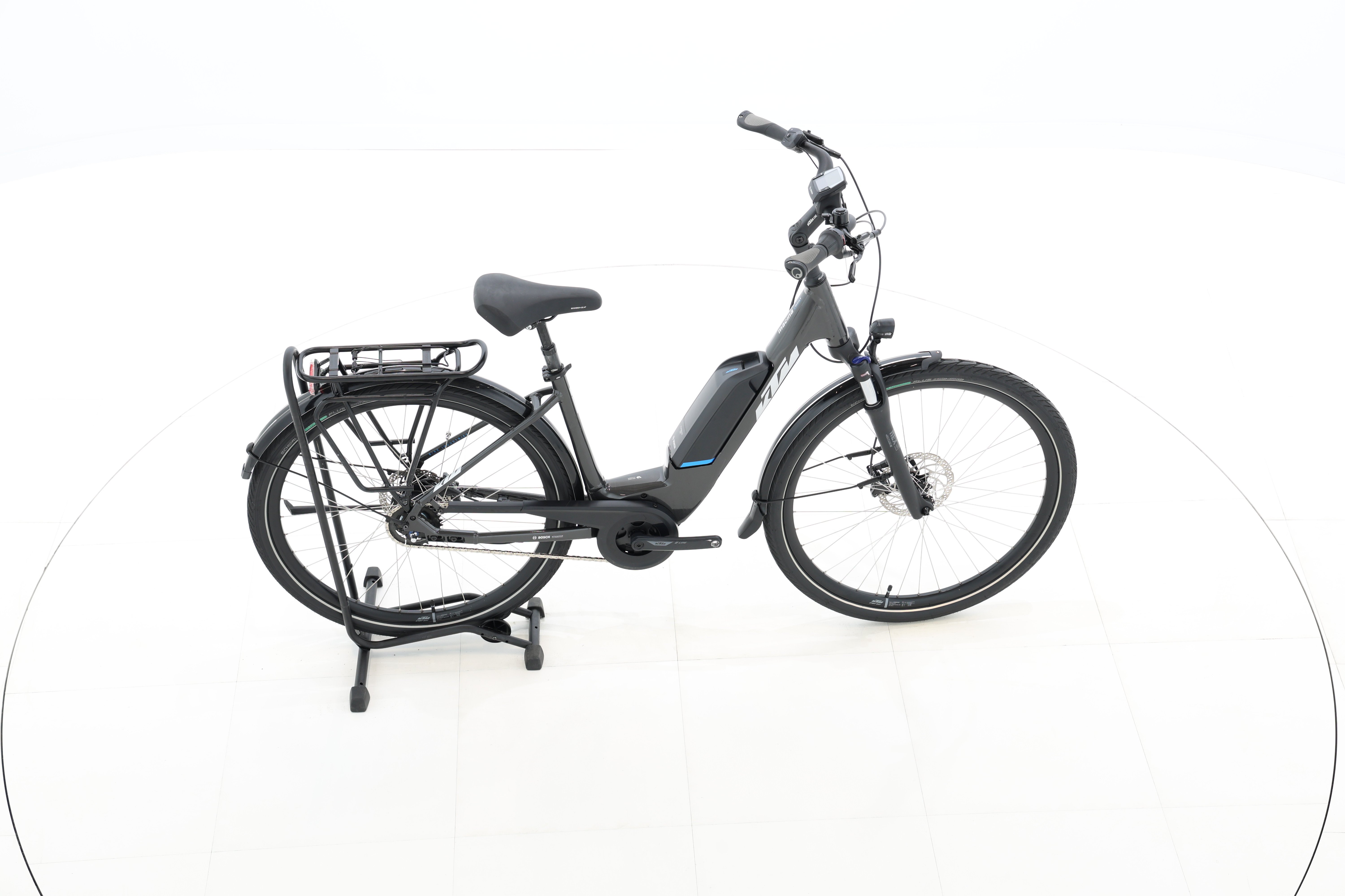 d876d946-ca43-46d2-9096-d4935d2e8171