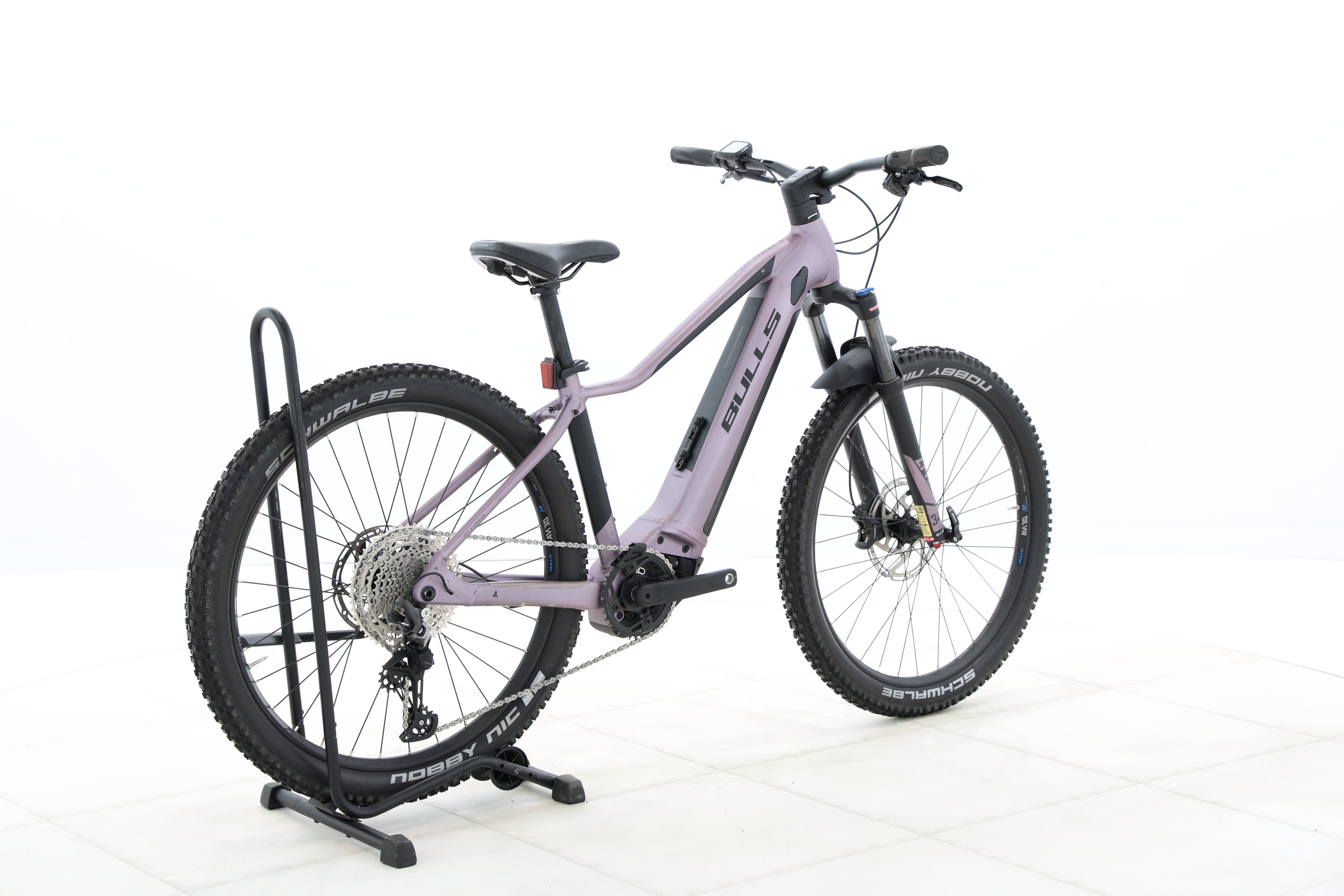 945f8bad-a075-4989-87a5-d14ec3ab6a51