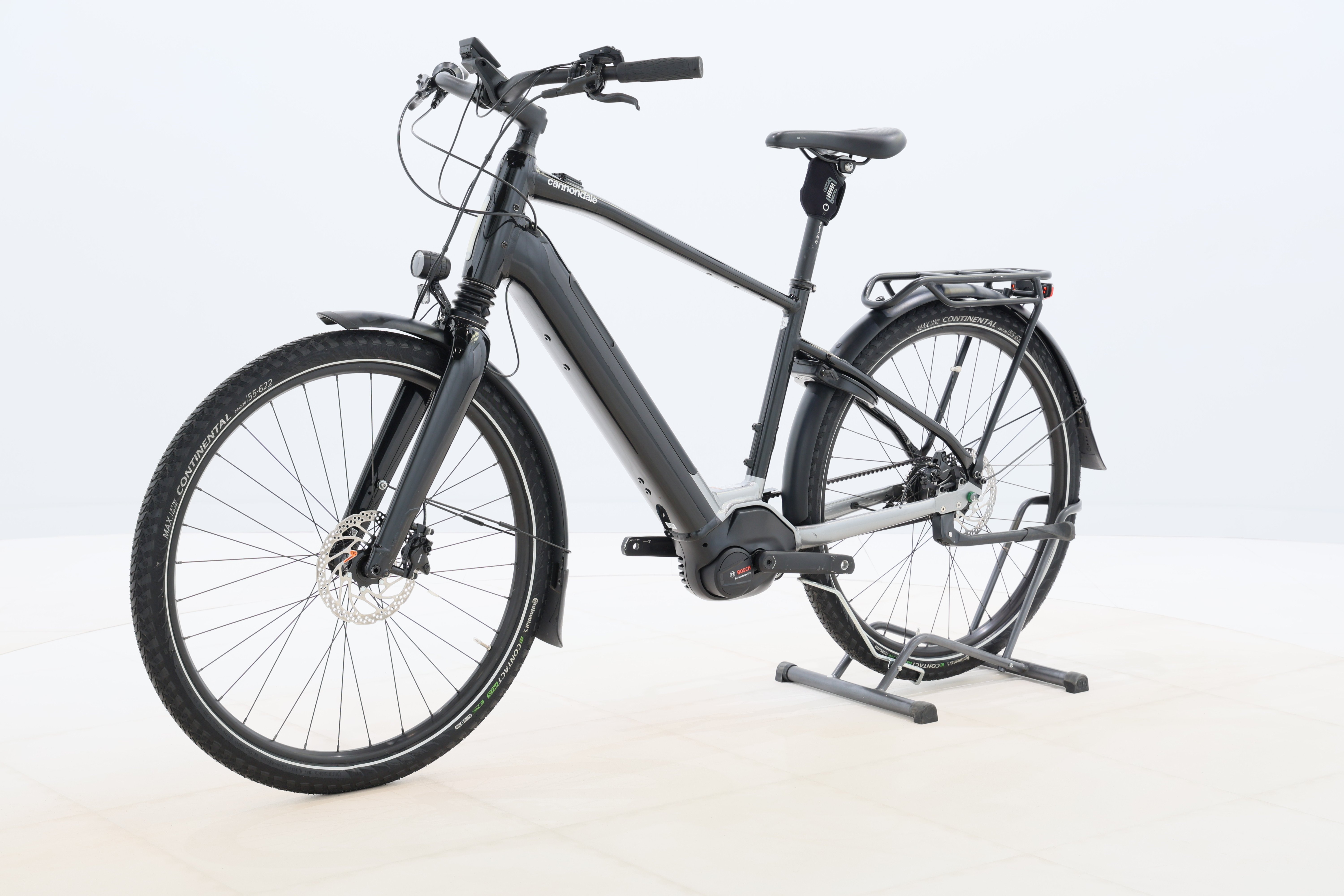 31d8256a-528f-4915-bf9d-77ba3e32c3ce