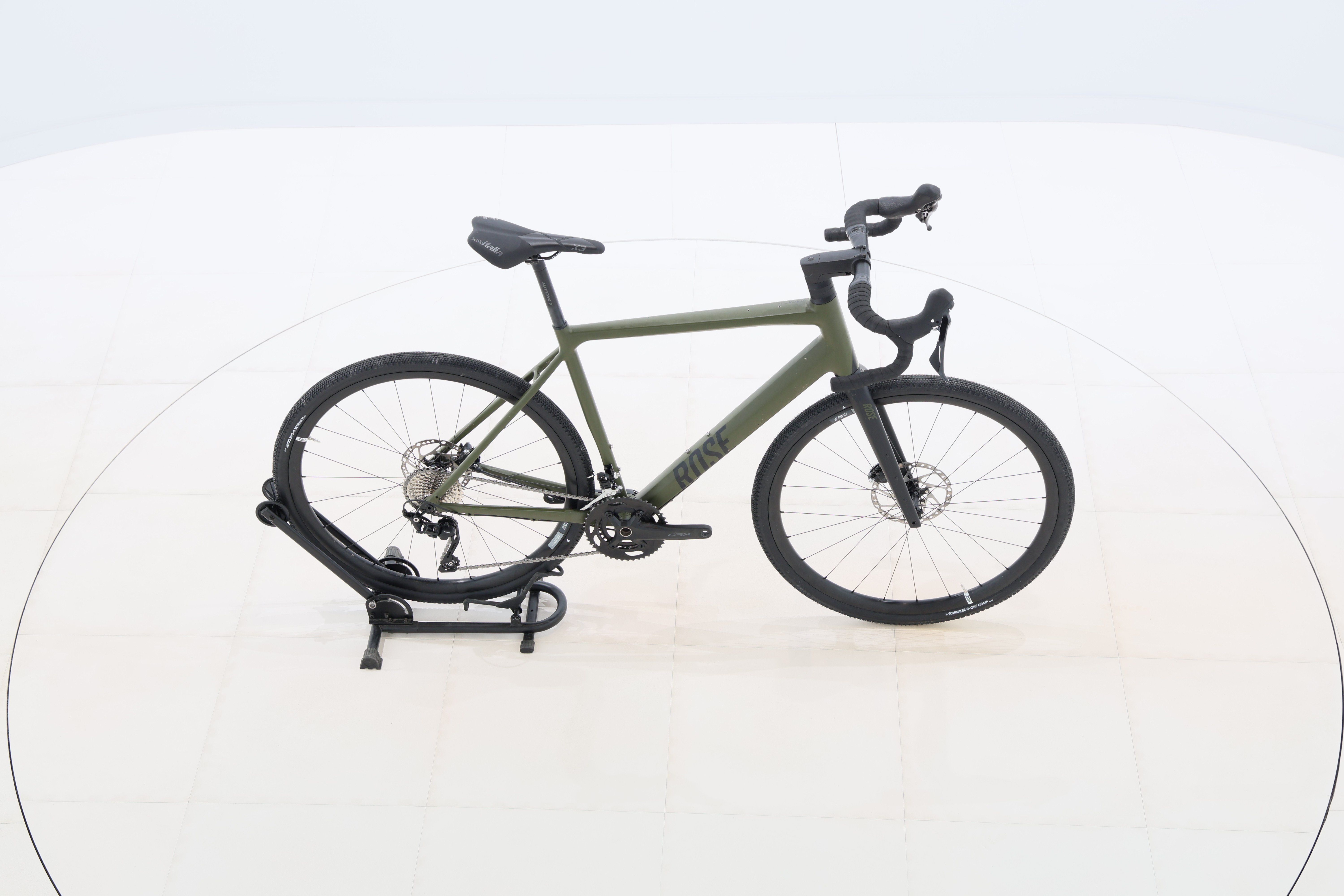 b10e3f3e-83fd-4b06-a737-9a08bb185fd3