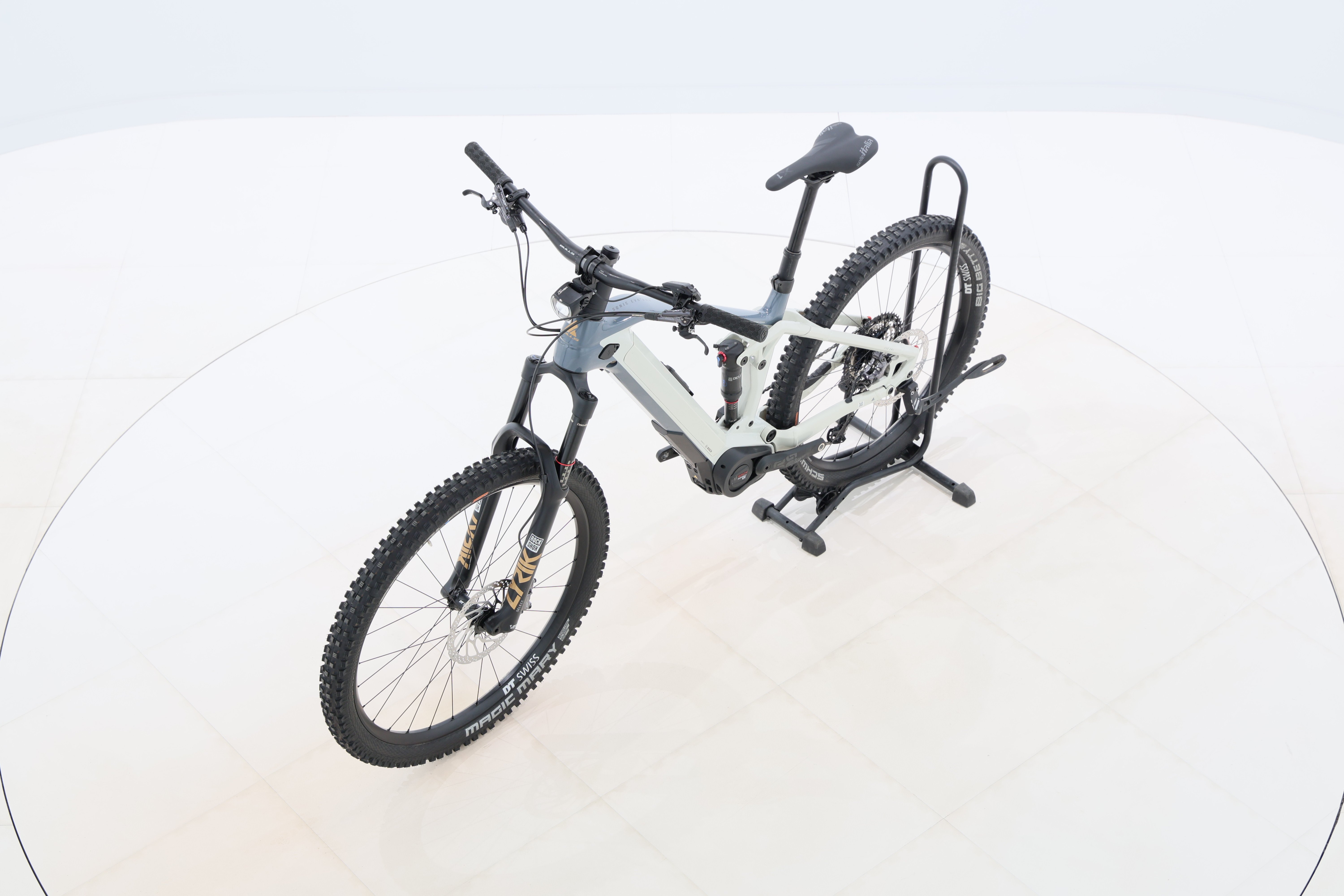 0f2188c7-8892-40d6-b7e0-0a578b0a667f