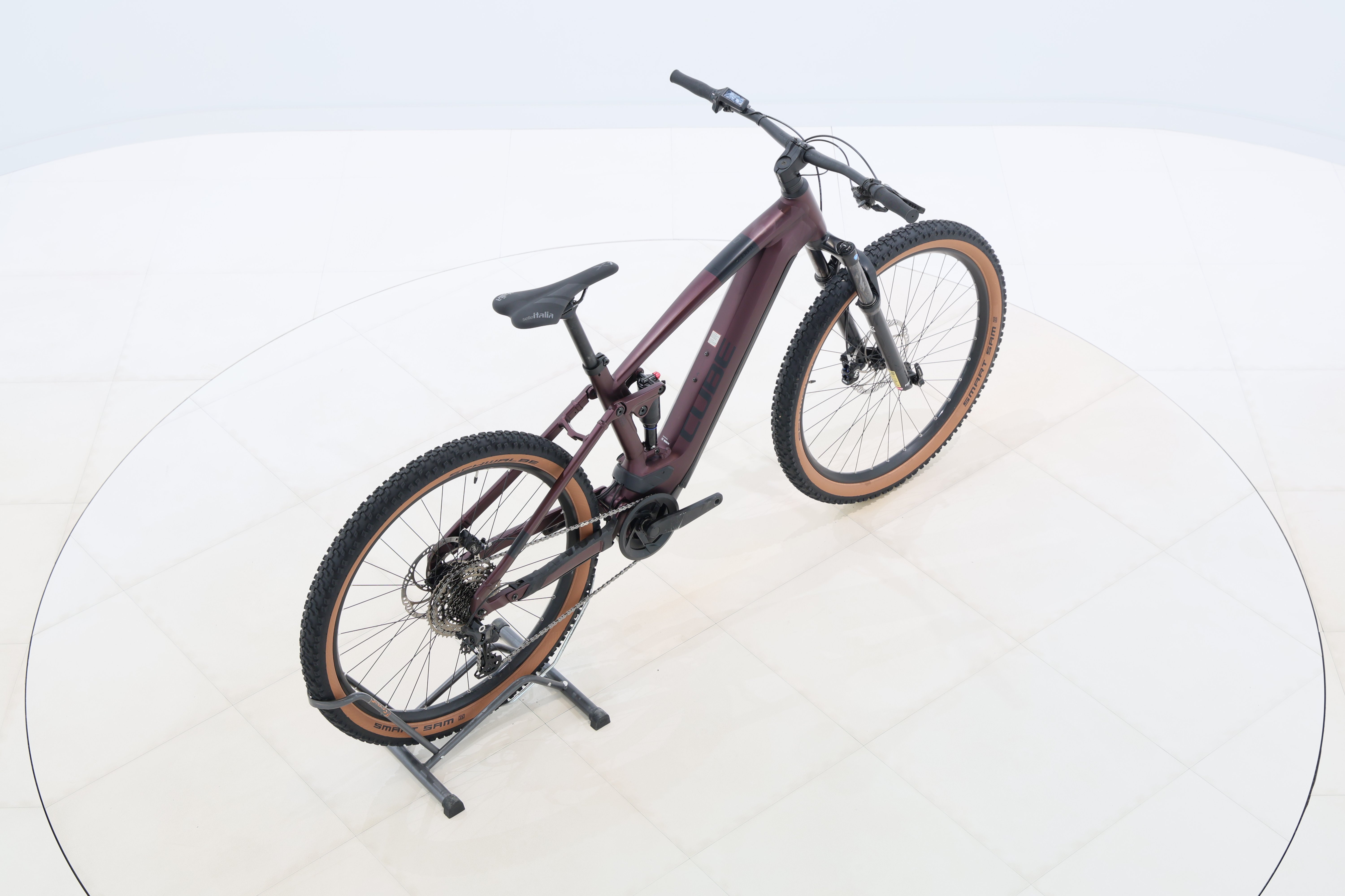 16c6fe26-7c0d-40ca-a575-47c9d84045cc