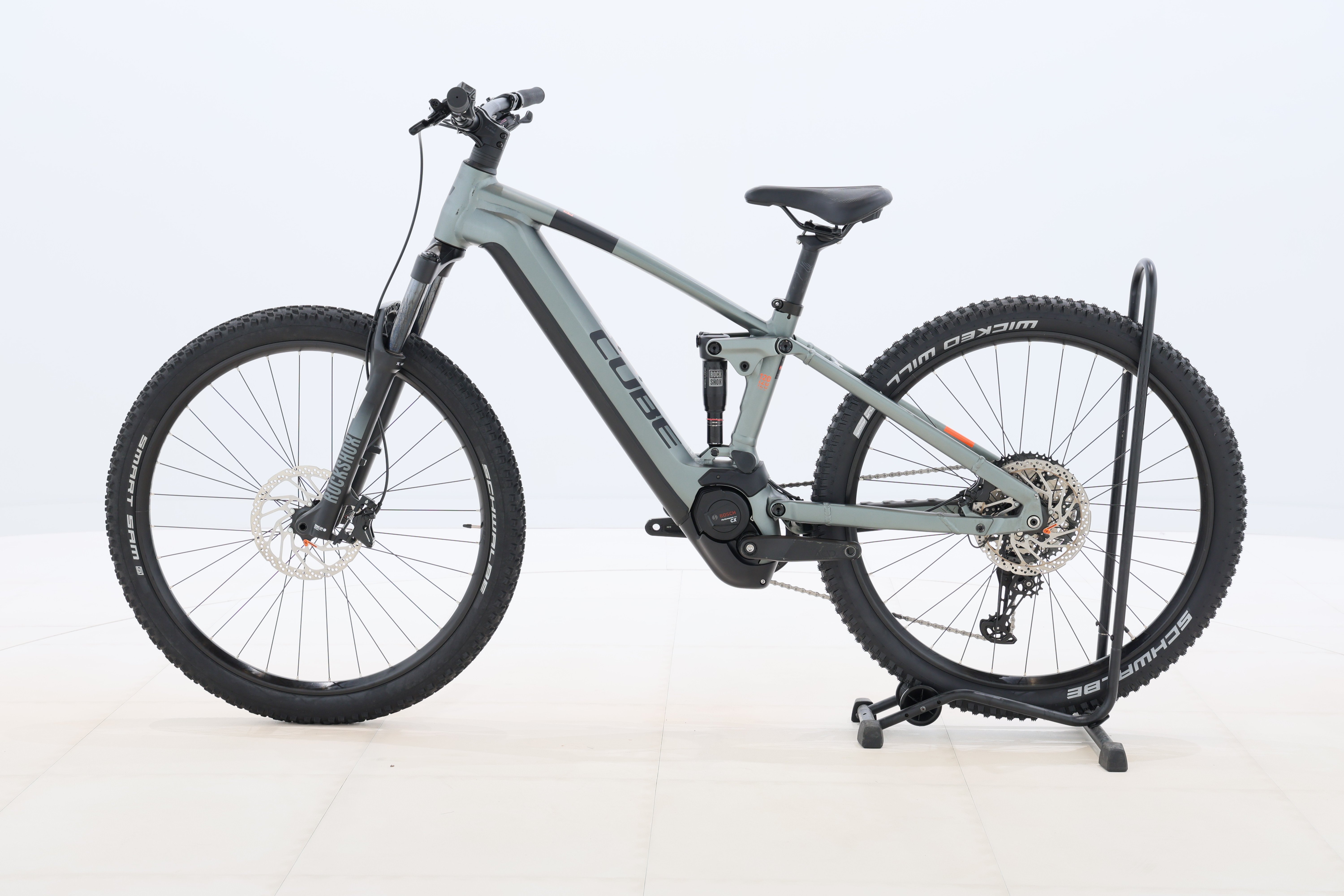 40e76dc8-1099-4cd4-ae4c-7b7f92ff7ec7