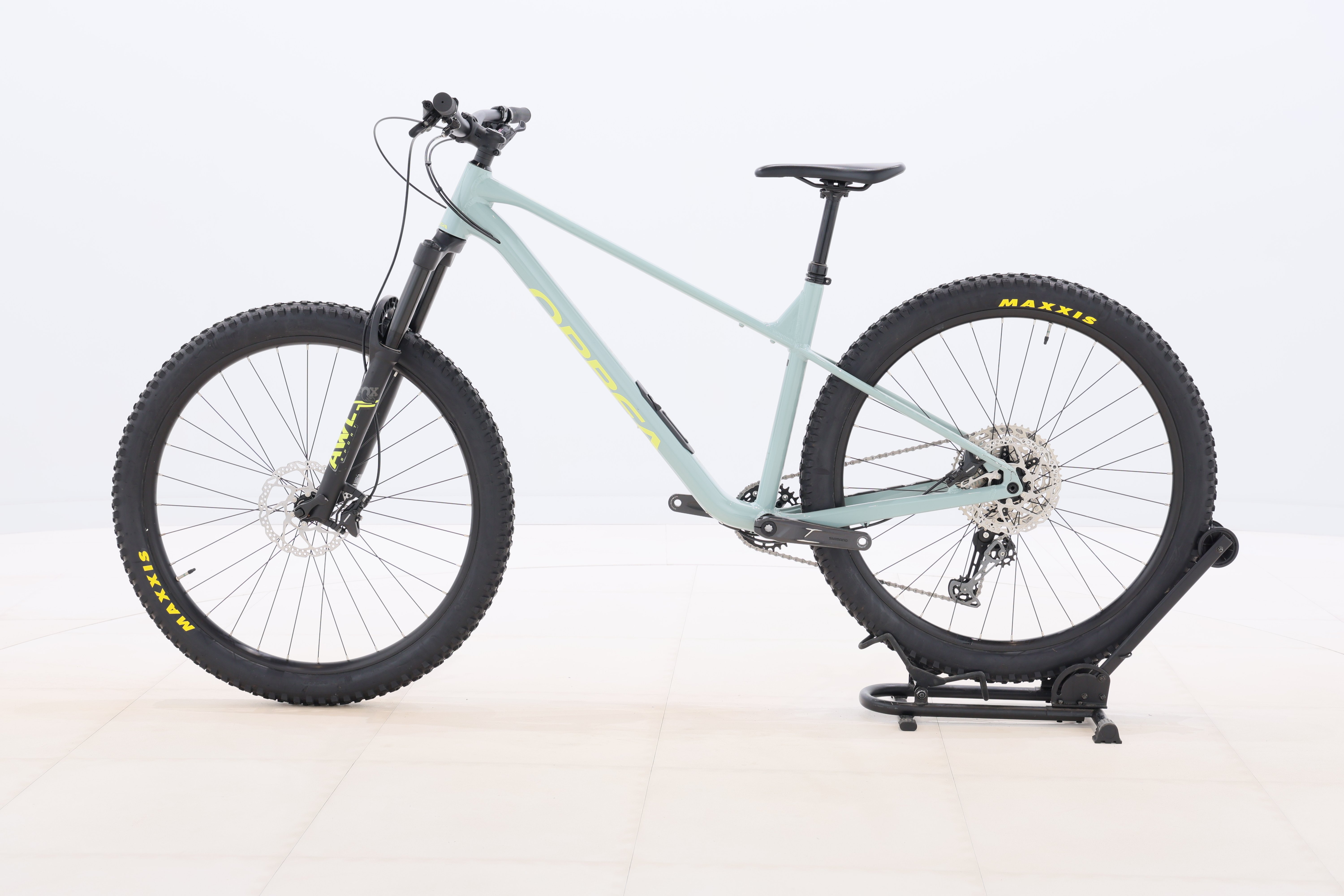 deeafe9c-419d-46ca-a20f-e11ef83bb577