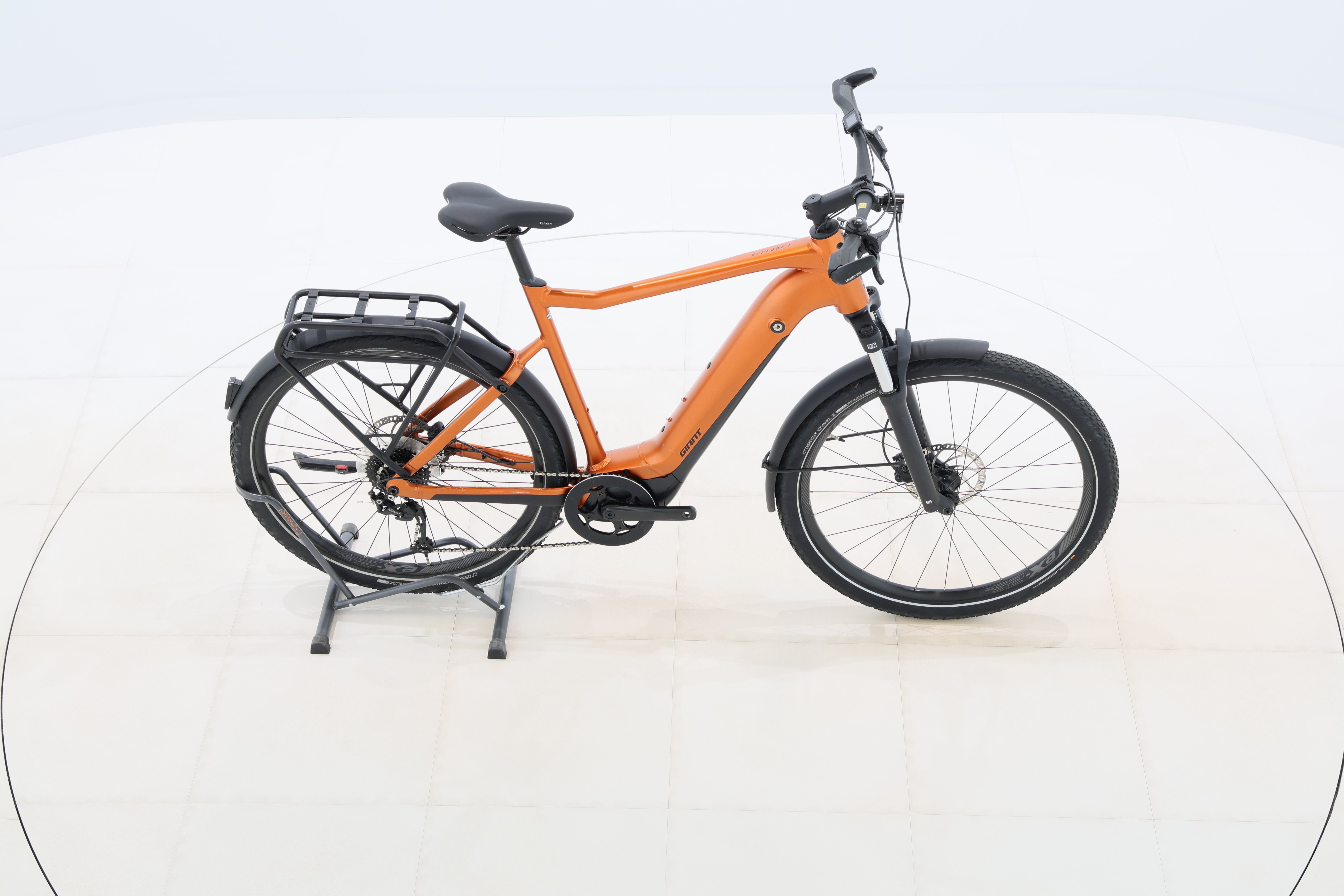 e64d19a3-4856-453b-90ad-e87e6233c97b