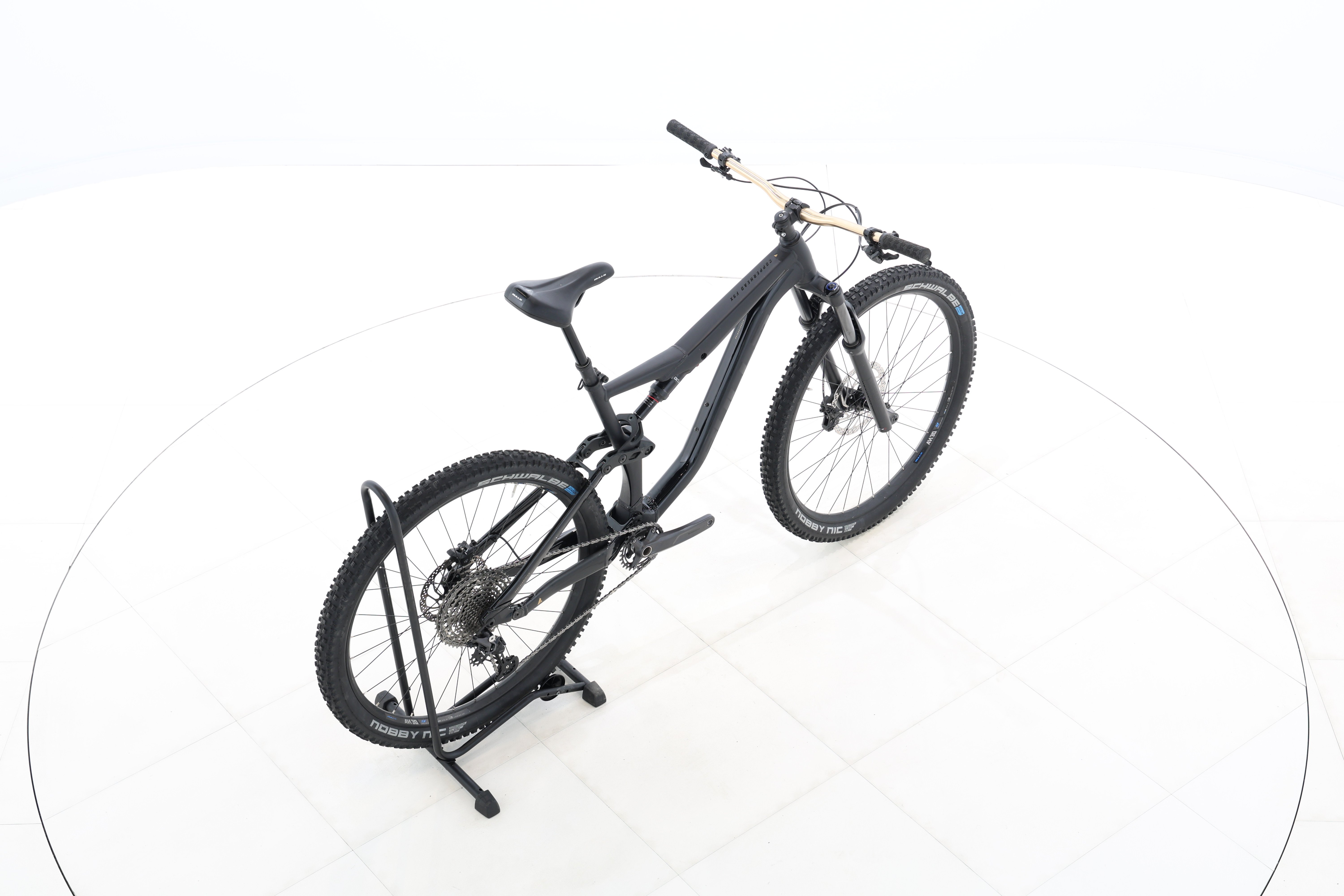 c9f2fc36-45e8-4170-8f9a-9281d0b40340