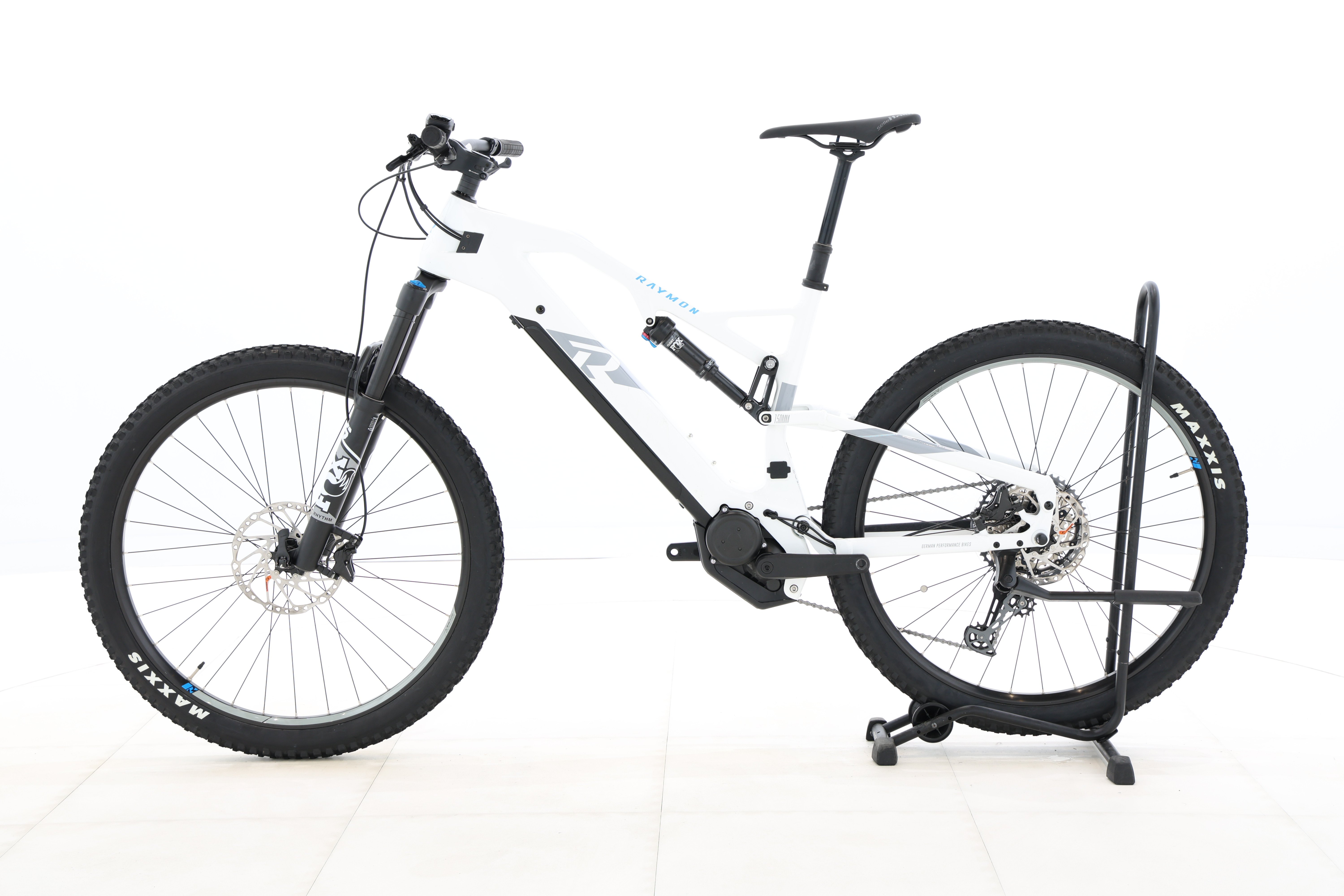 a0ceb826-bfd0-400a-8cda-95018c791f07