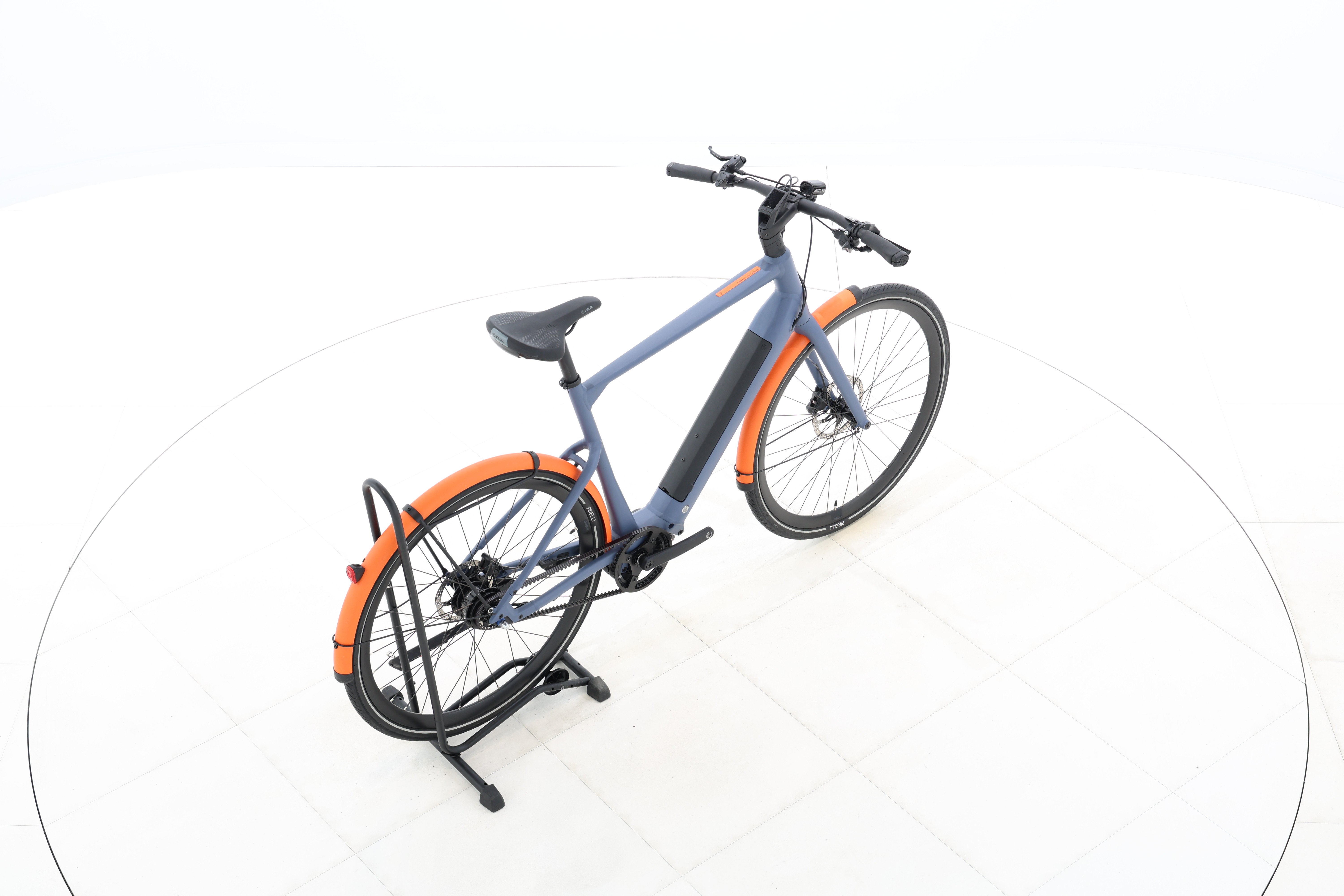 e2bc9ba0-300a-442a-a4db-c1681e530062