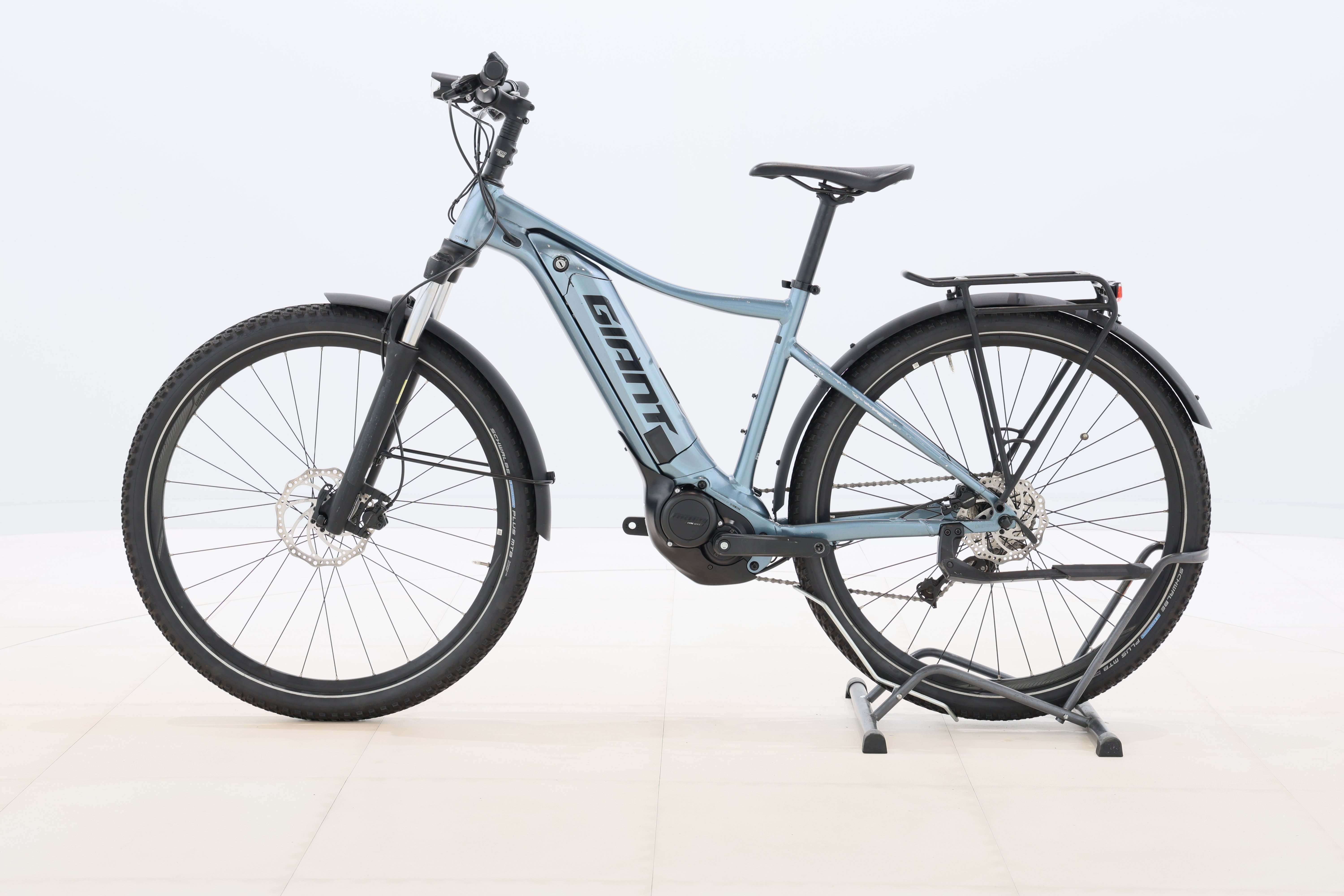 c4e24632-c914-41c3-bef3-c6d85d493c41