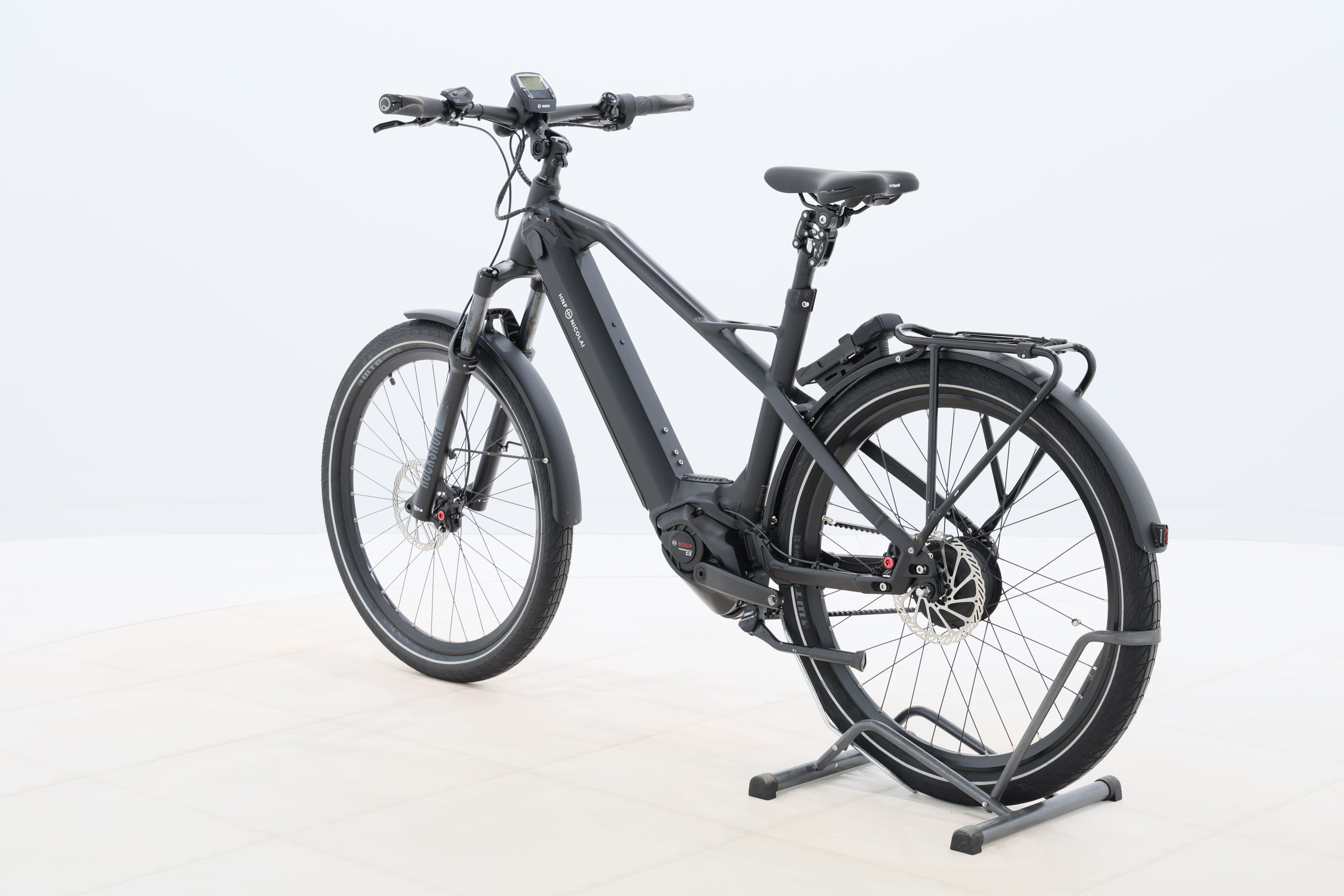 b65efabc-98cd-46b8-8a36-2b63b28b93ed