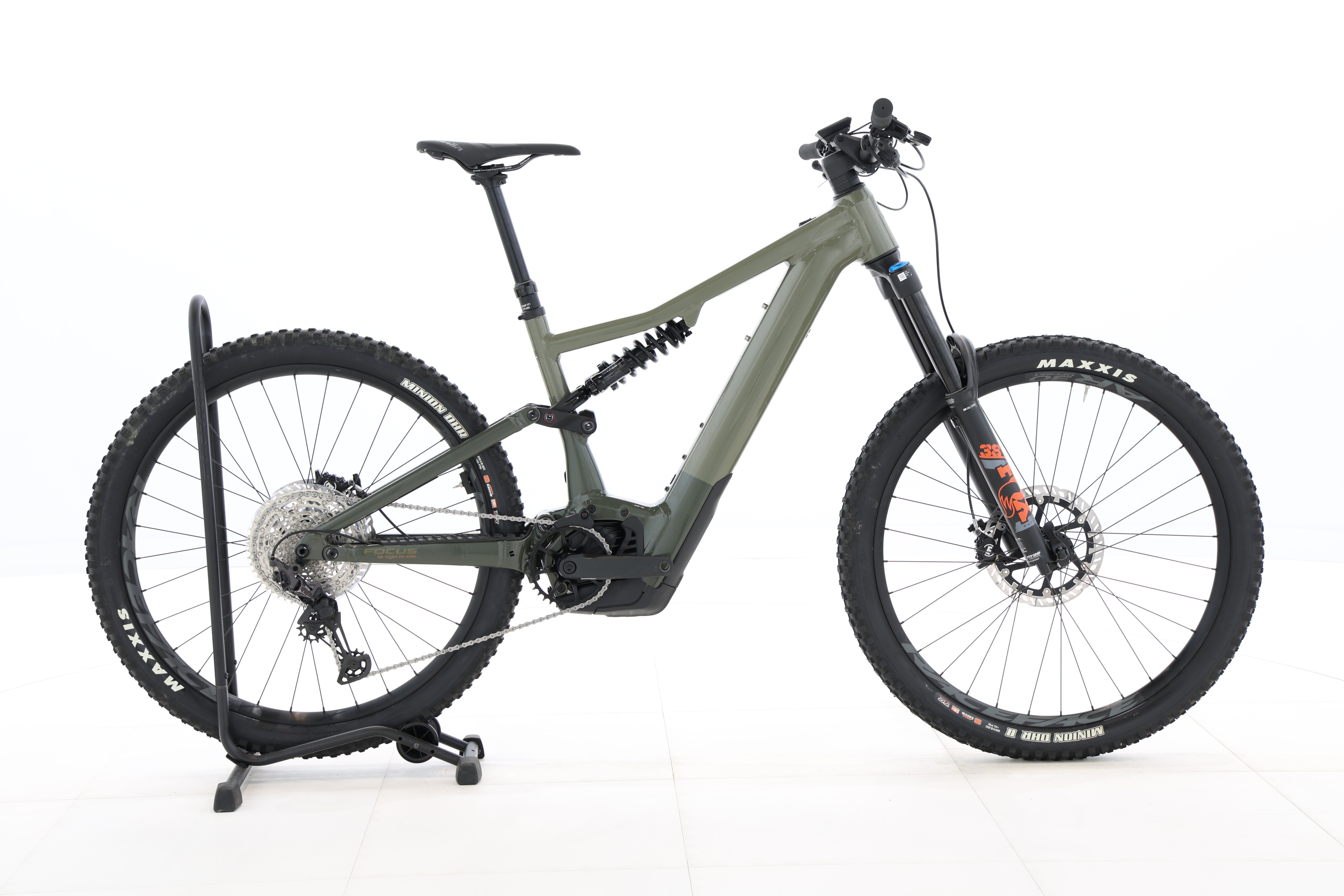 dcd0734c-440c-4a6d-8af7-24fa992164eb