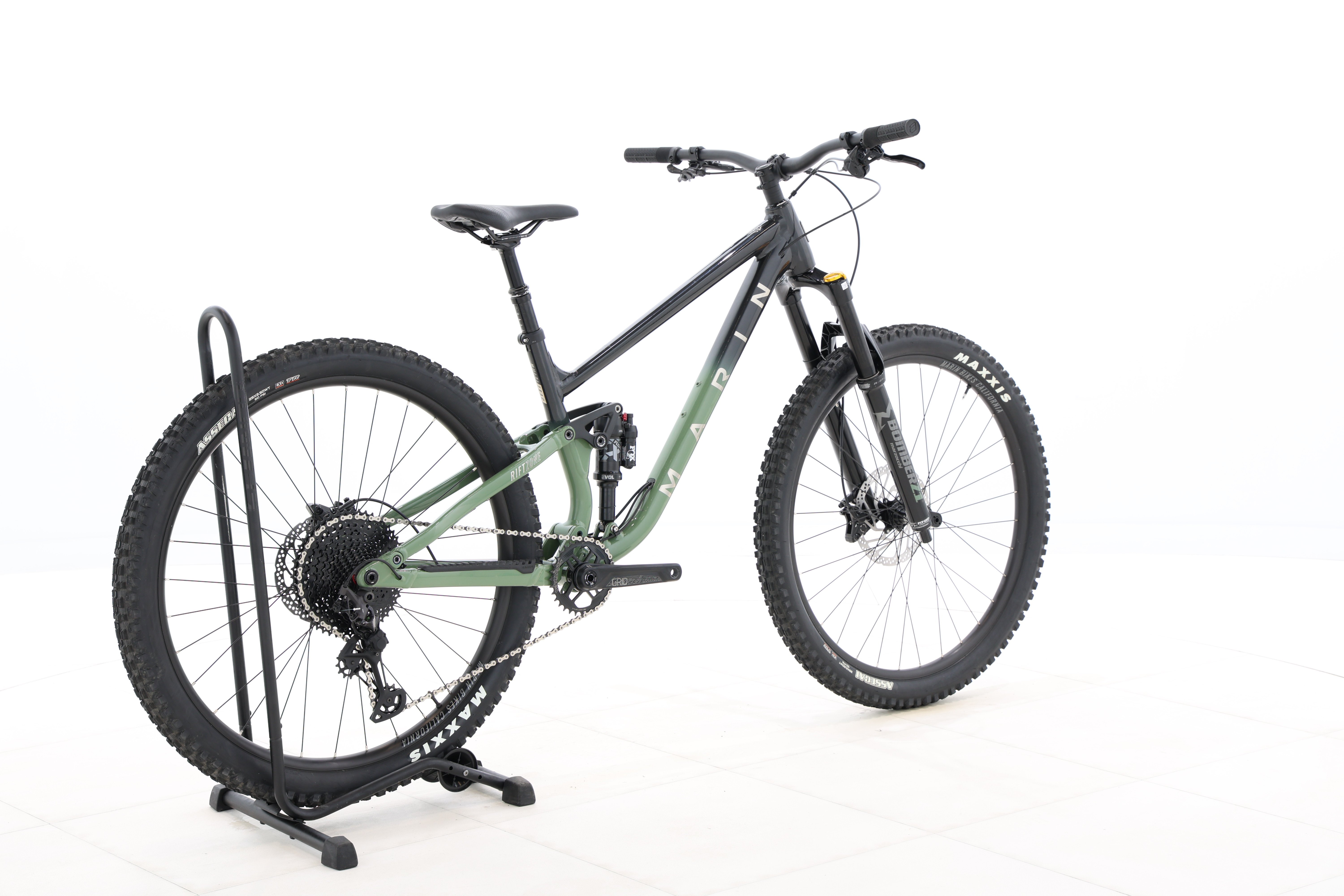 0ab34dcf-08f0-438d-95cc-183979cc1b30