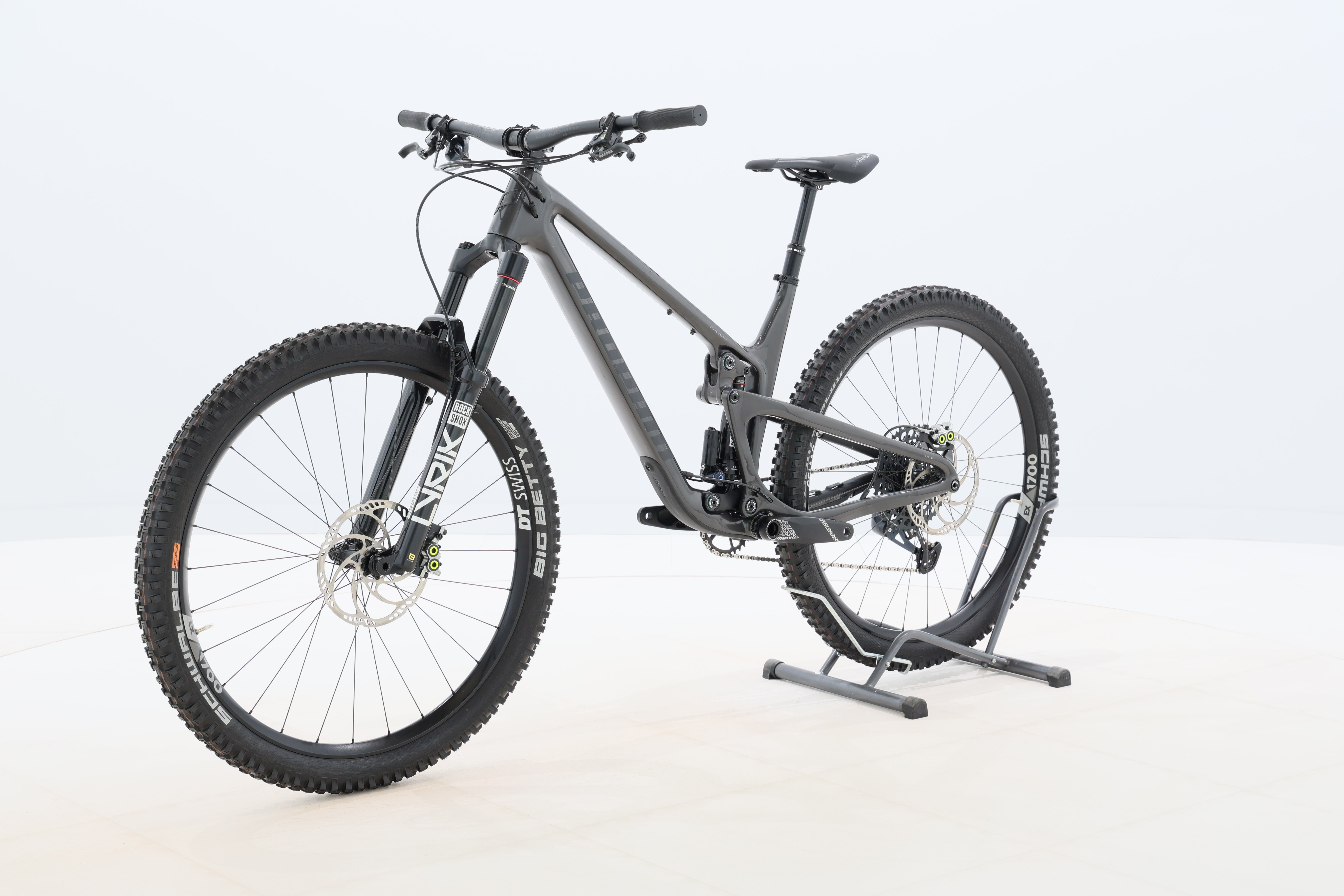 9066761e-fc02-4a32-8154-5263c8aa1f5c