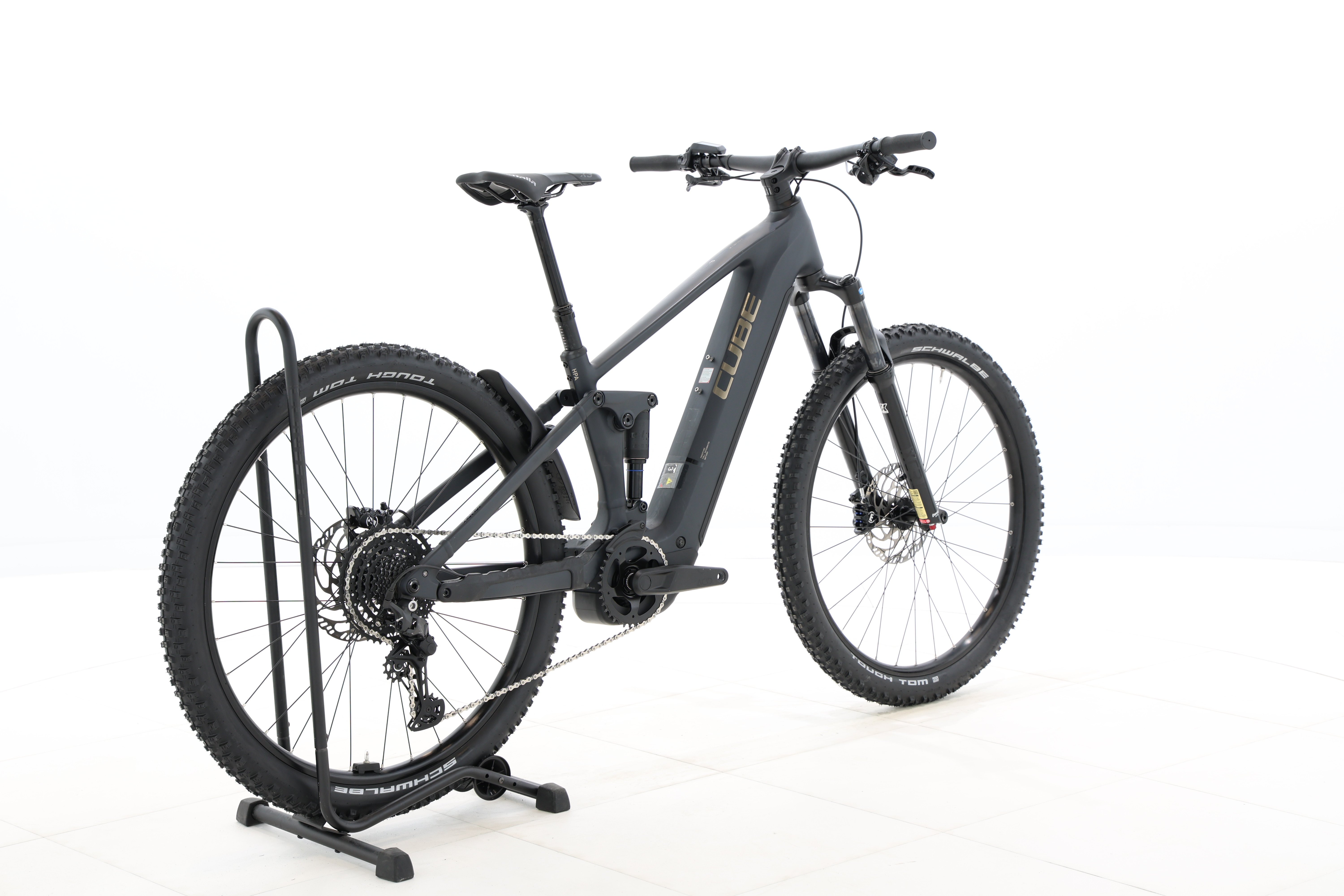 33a3f04a-2039-45b5-a008-13668f39e293