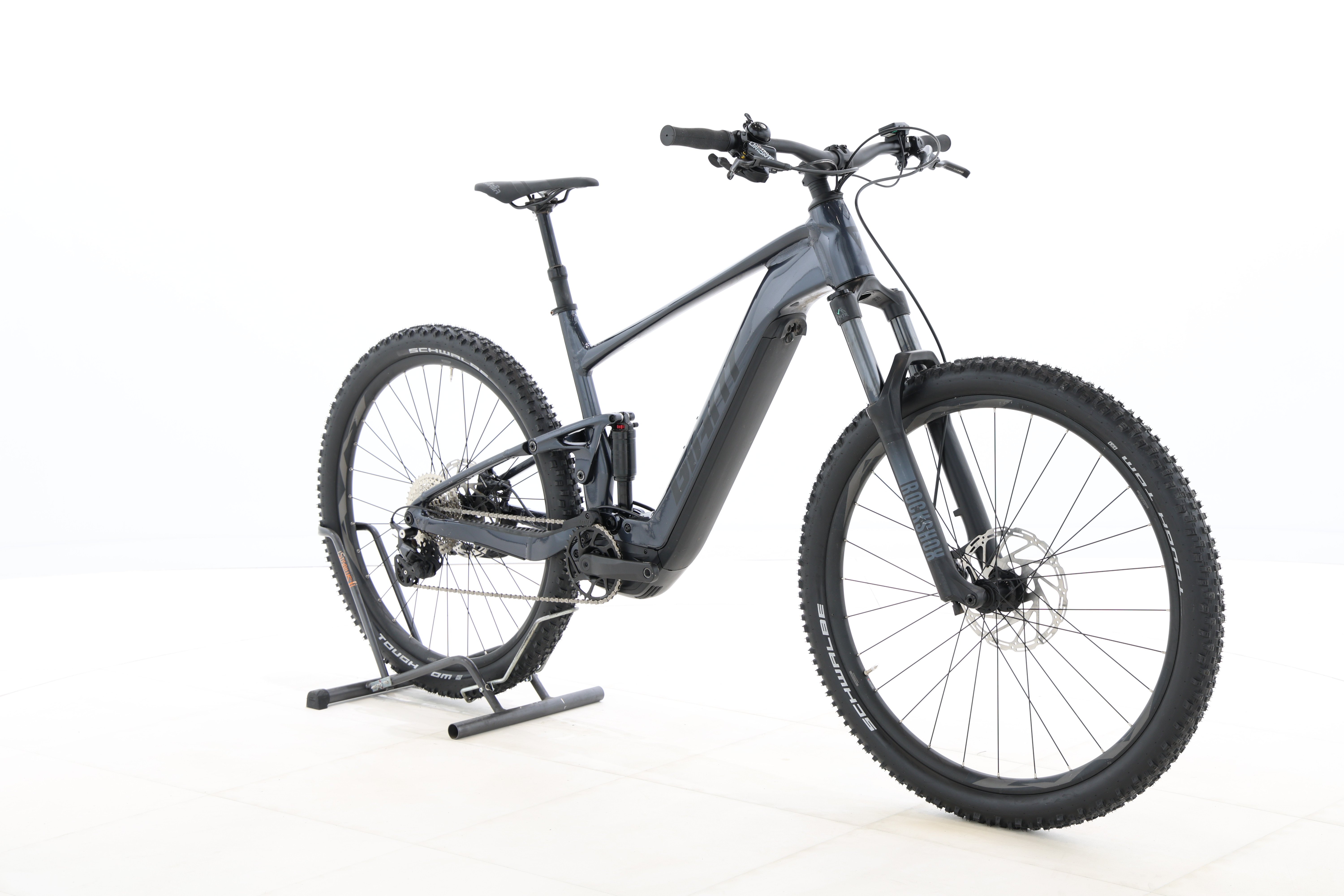 8459f62a-b8cf-4f26-8f93-fd6d22332a4f