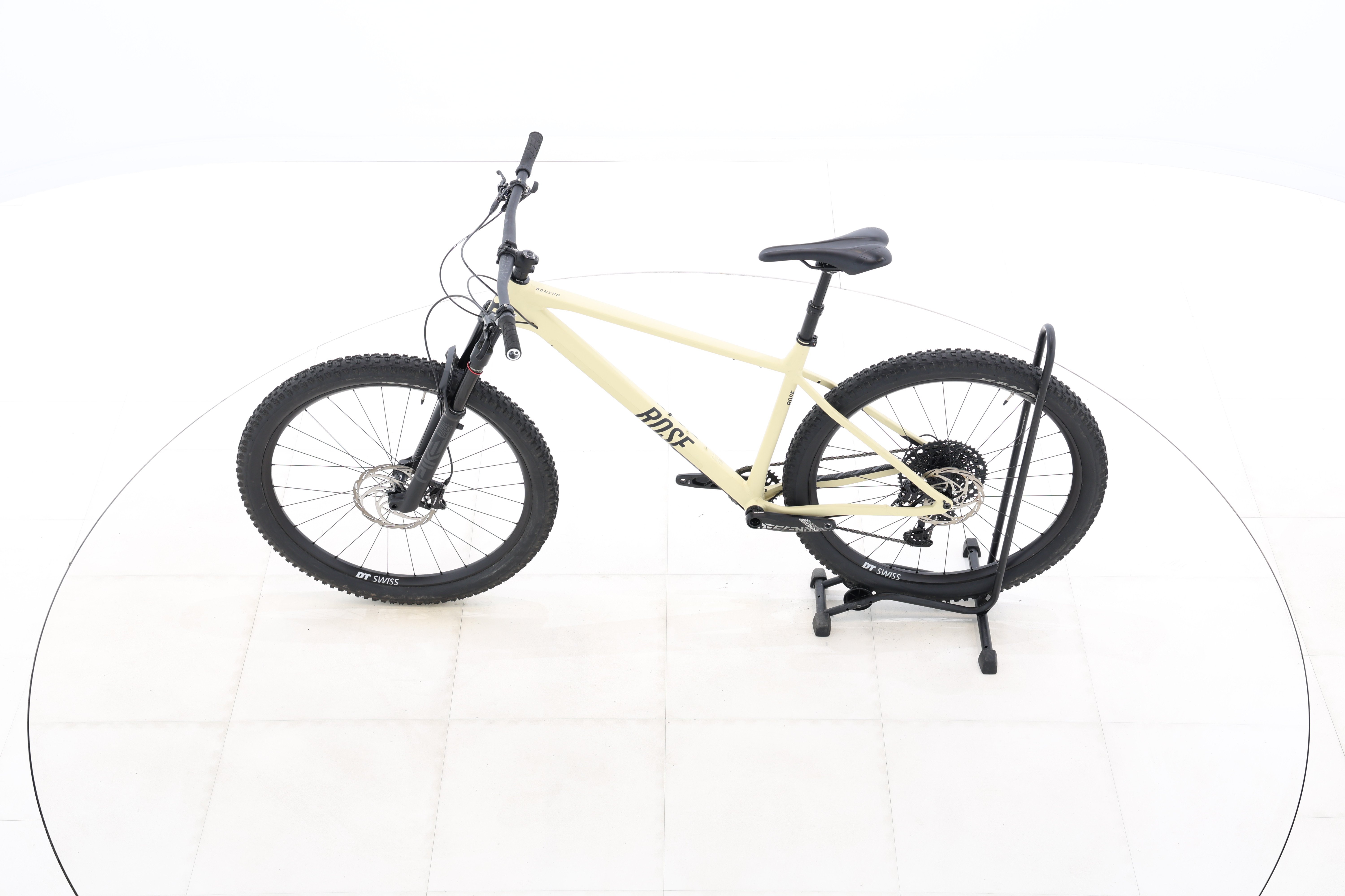 f742e2cb-a751-4829-9cc4-8af17e84f83e