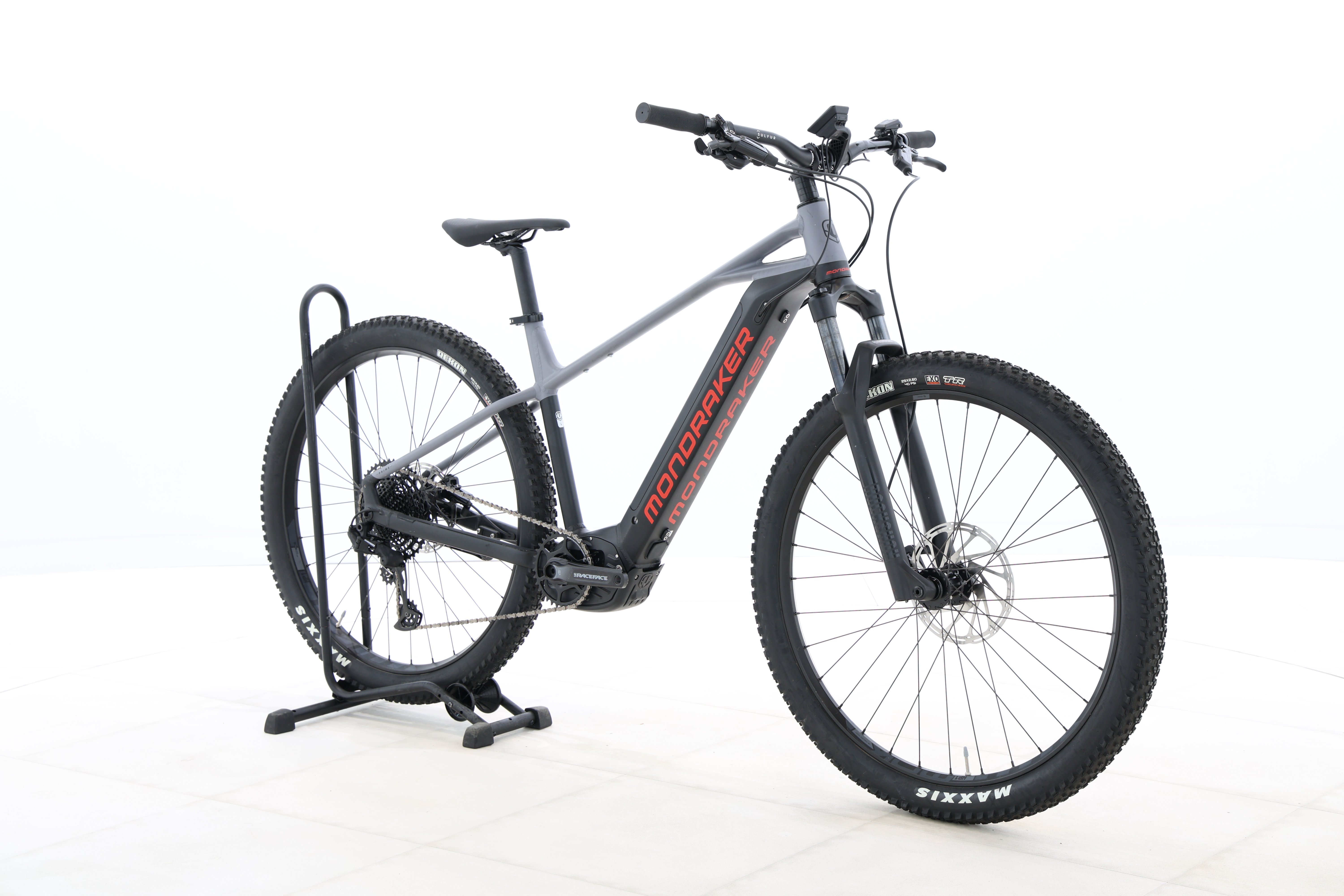 1616b17e-0c78-489a-a09e-4d12ce460c5f