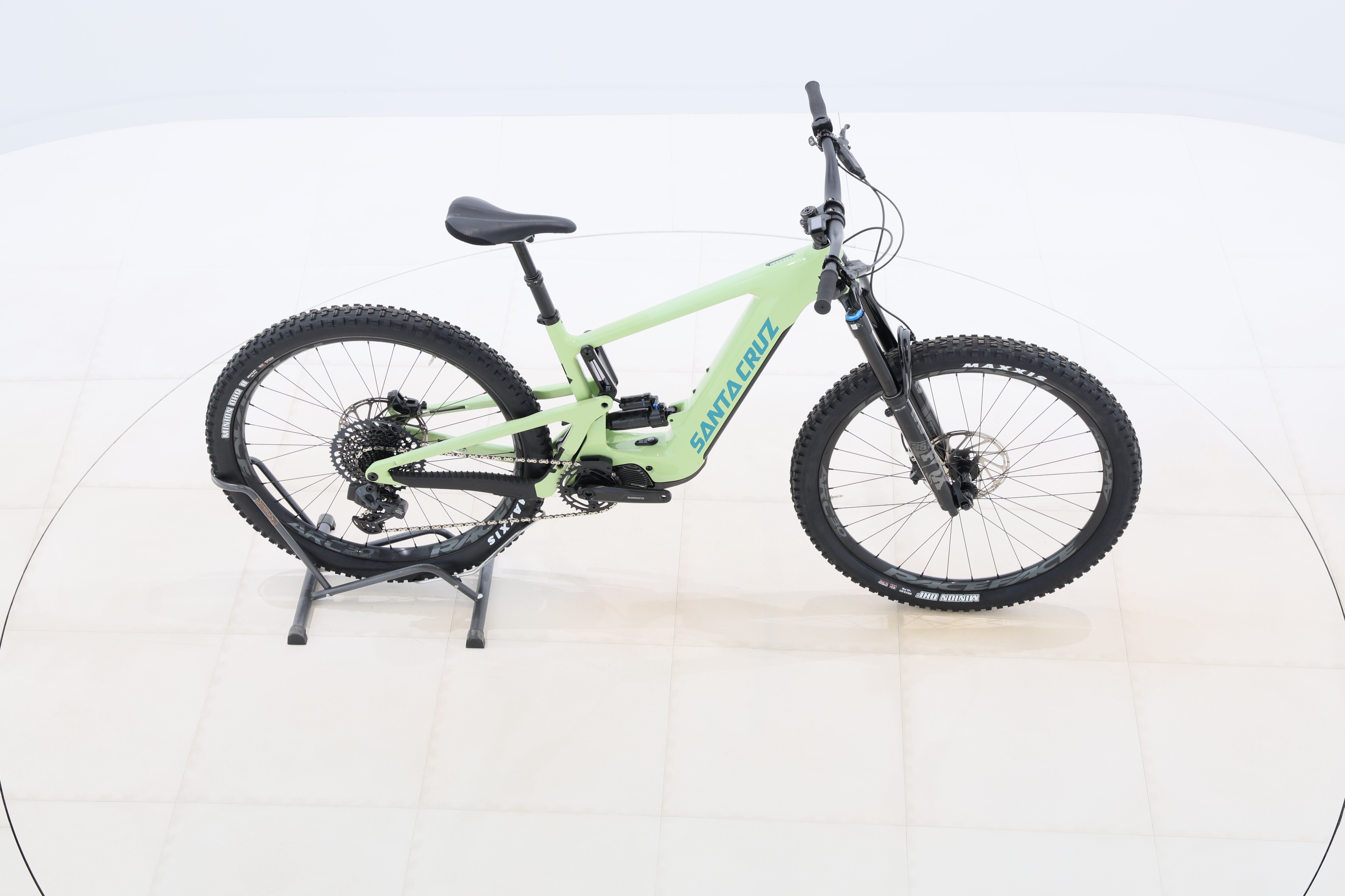 00a56196-acdf-412f-a5f4-3a22049d91a5