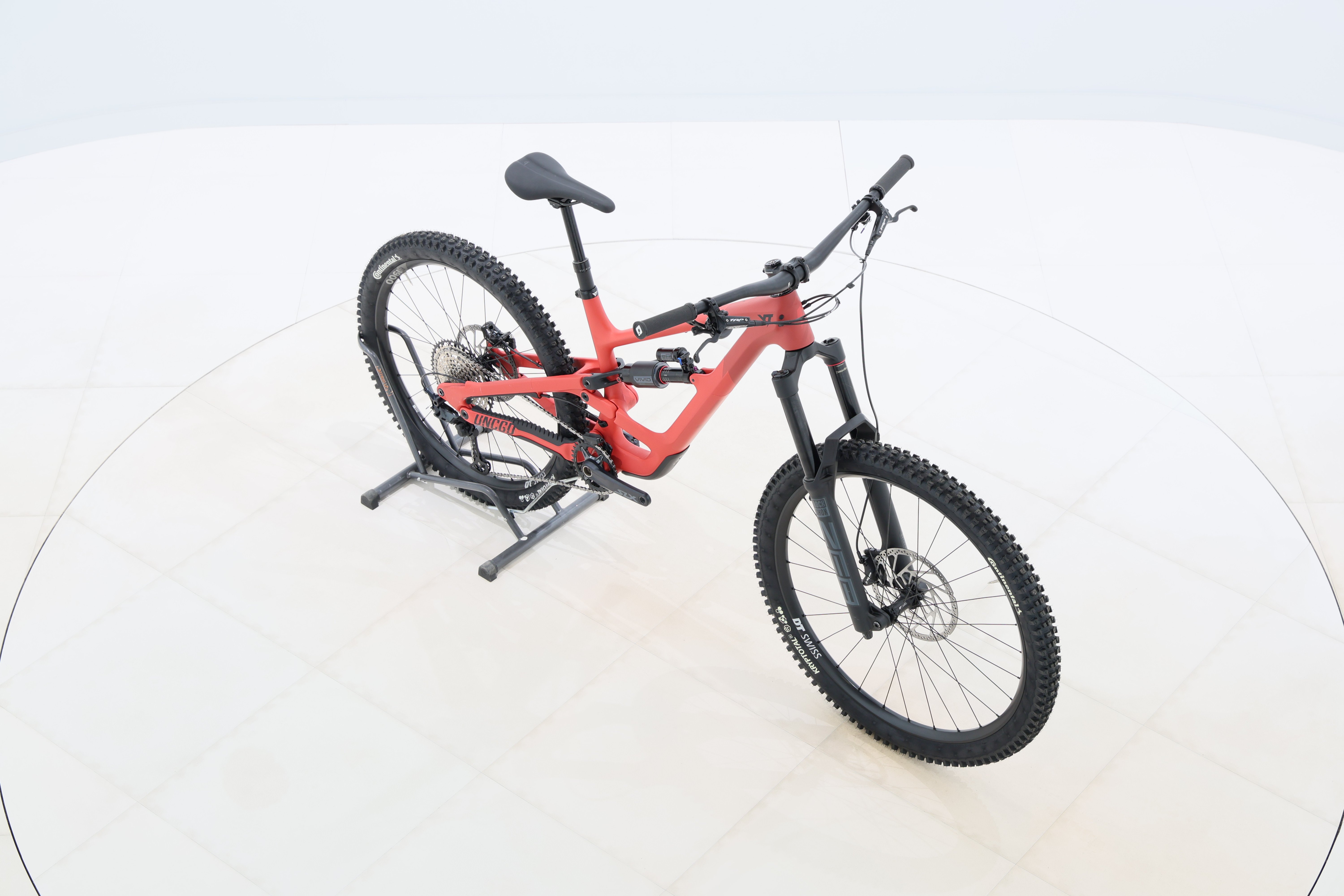 adce146e-2c85-4fc4-9ef2-47e51811c3b4