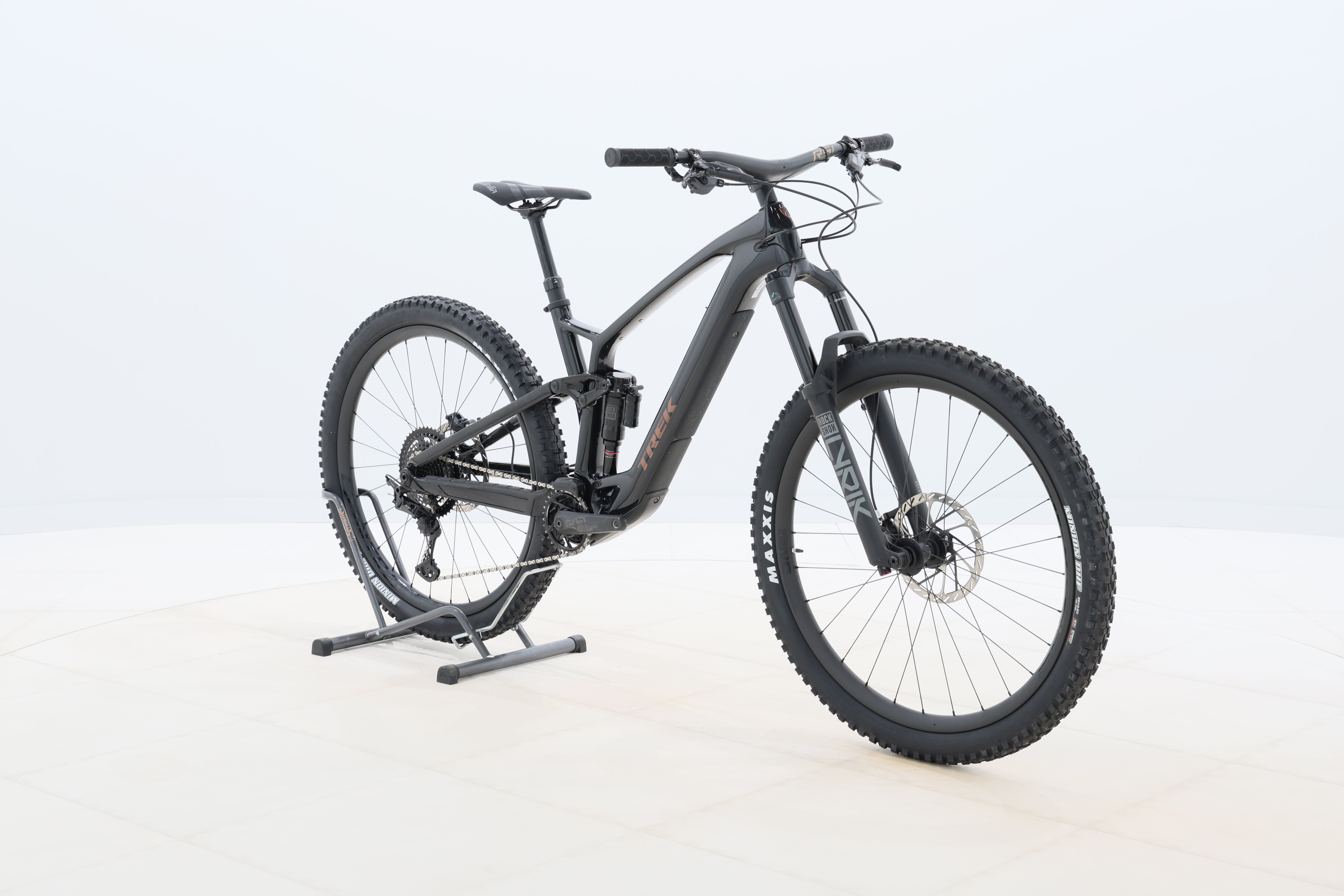 2576dfec-d5a7-4582-8549-81c806972d3d