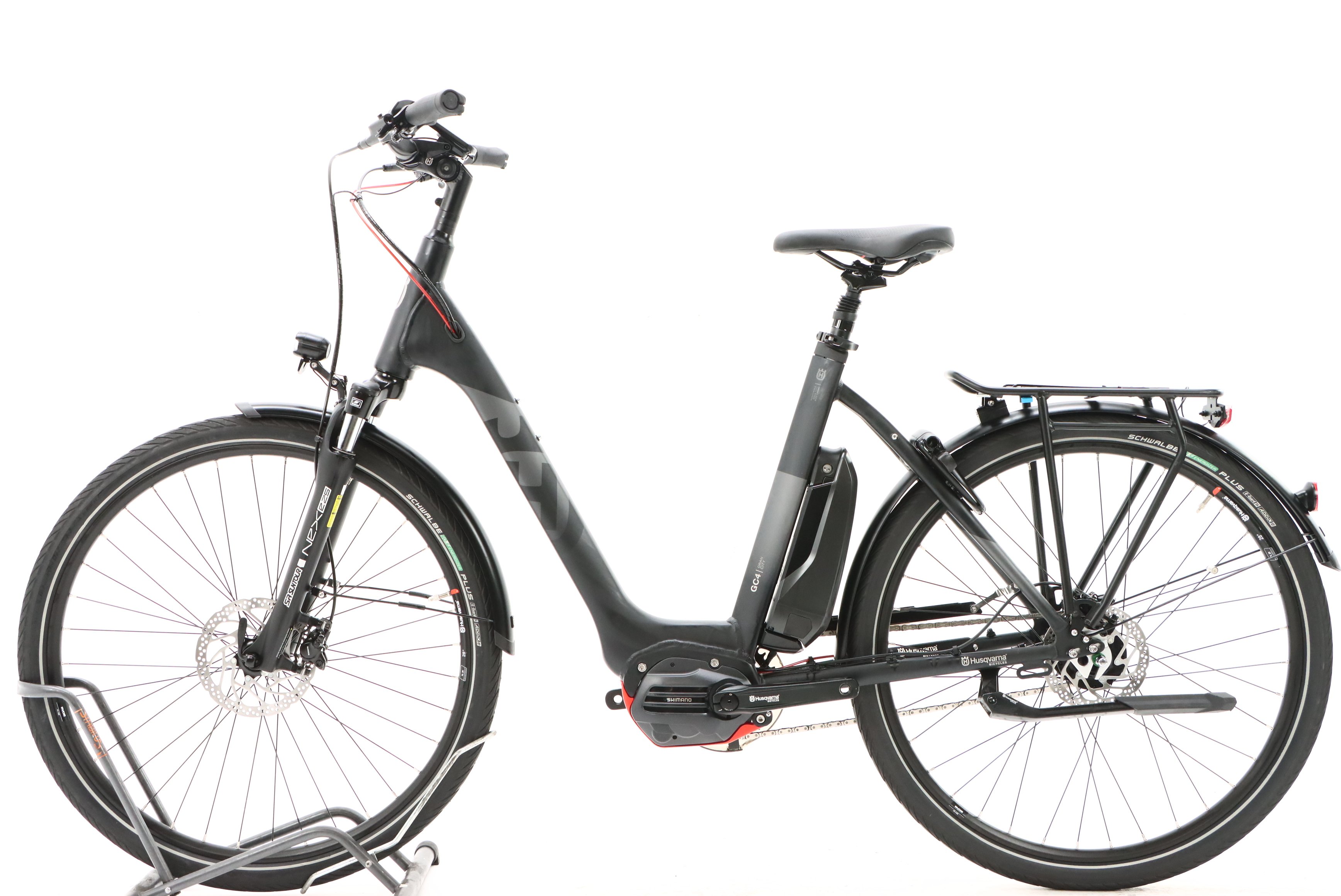 d298a0e1-02ba-4284-a1d0-cafa994965fa