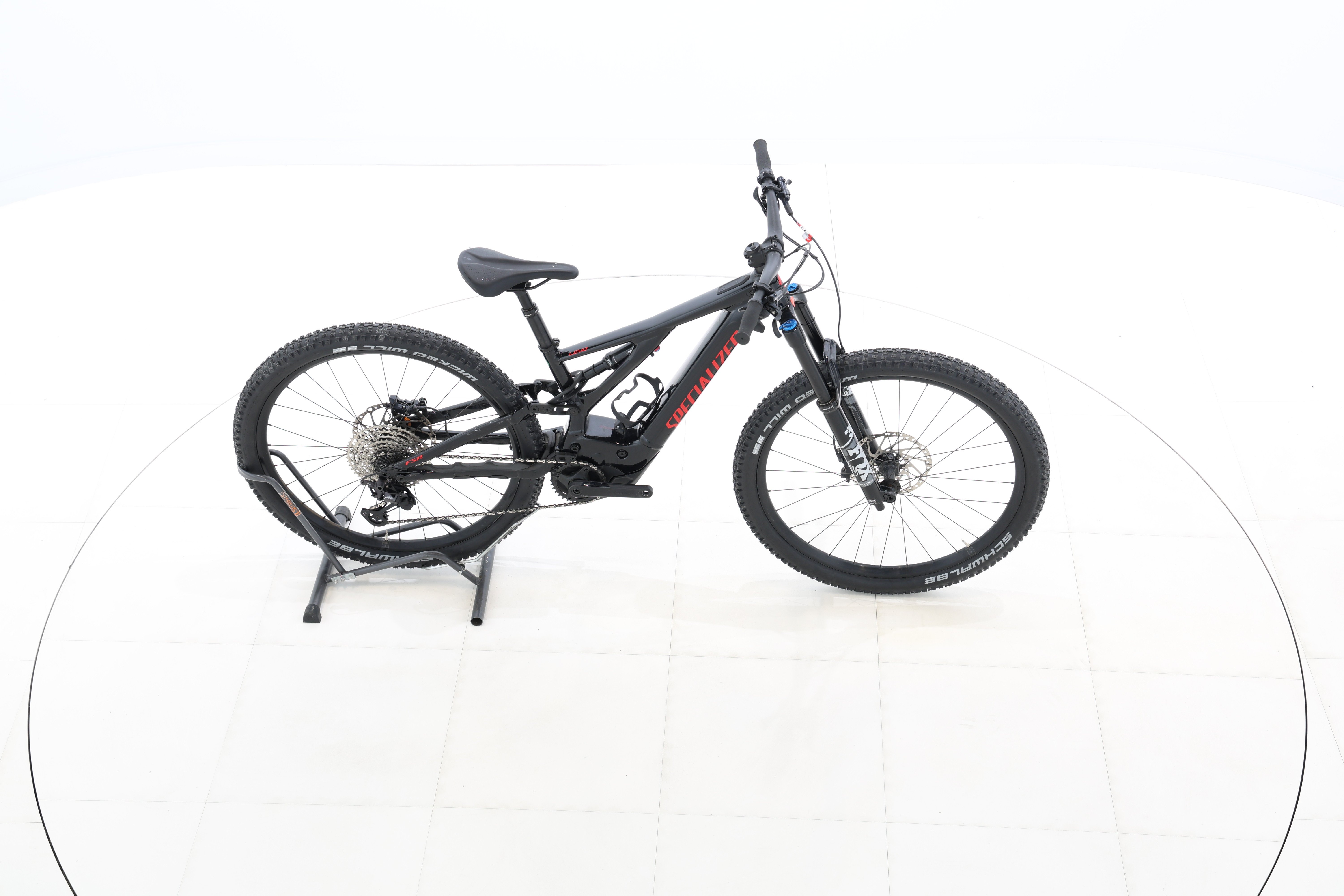 a960c26f-bf4d-429f-8289-6677d208f94e