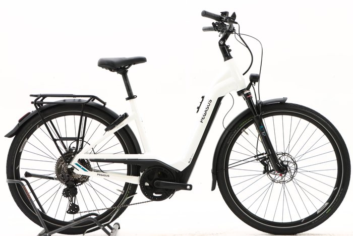 Pegasus PREMIO EVO 11 LITE 750 2022