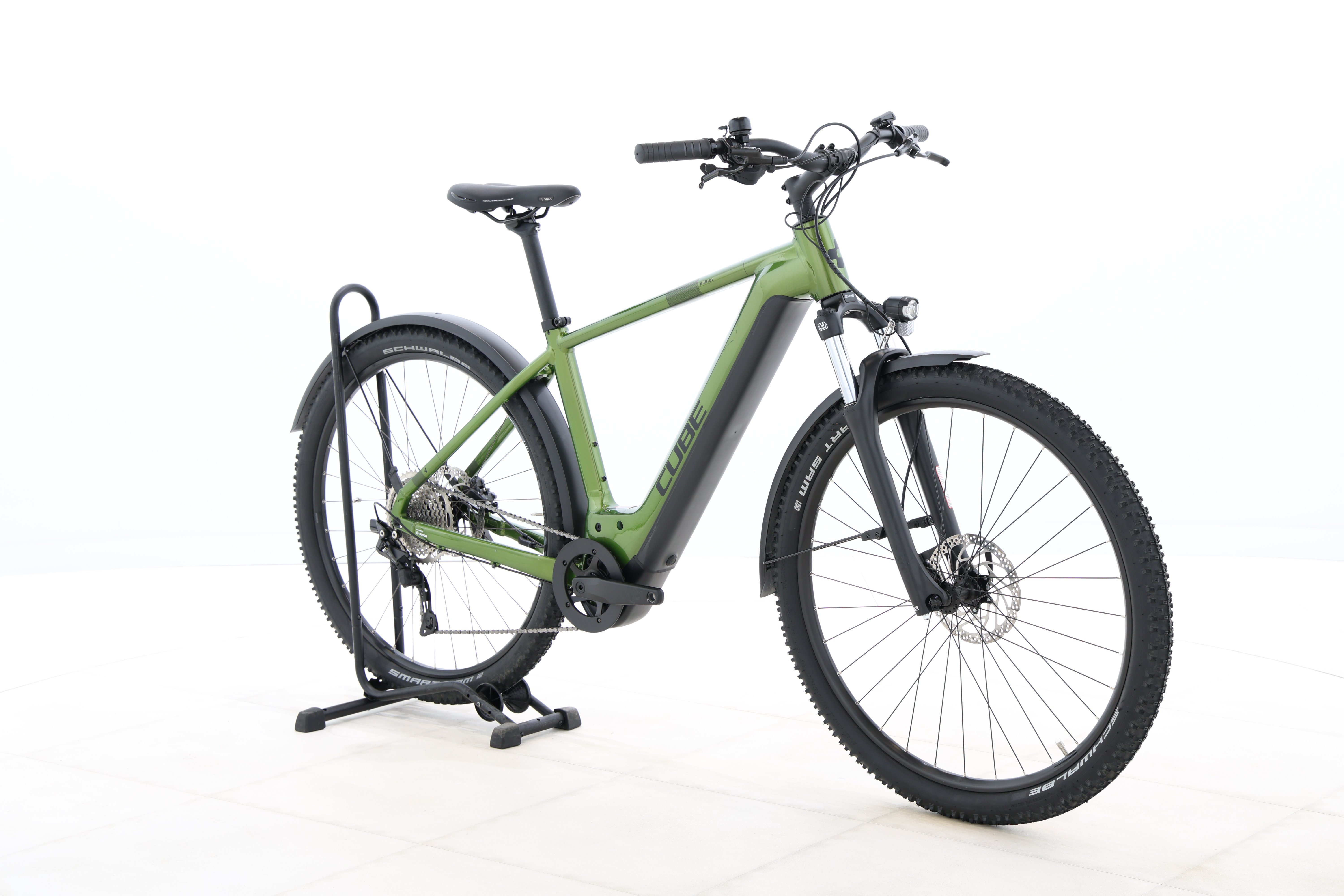 0068d9f7-3e0a-43c8-a740-376329a76ffd