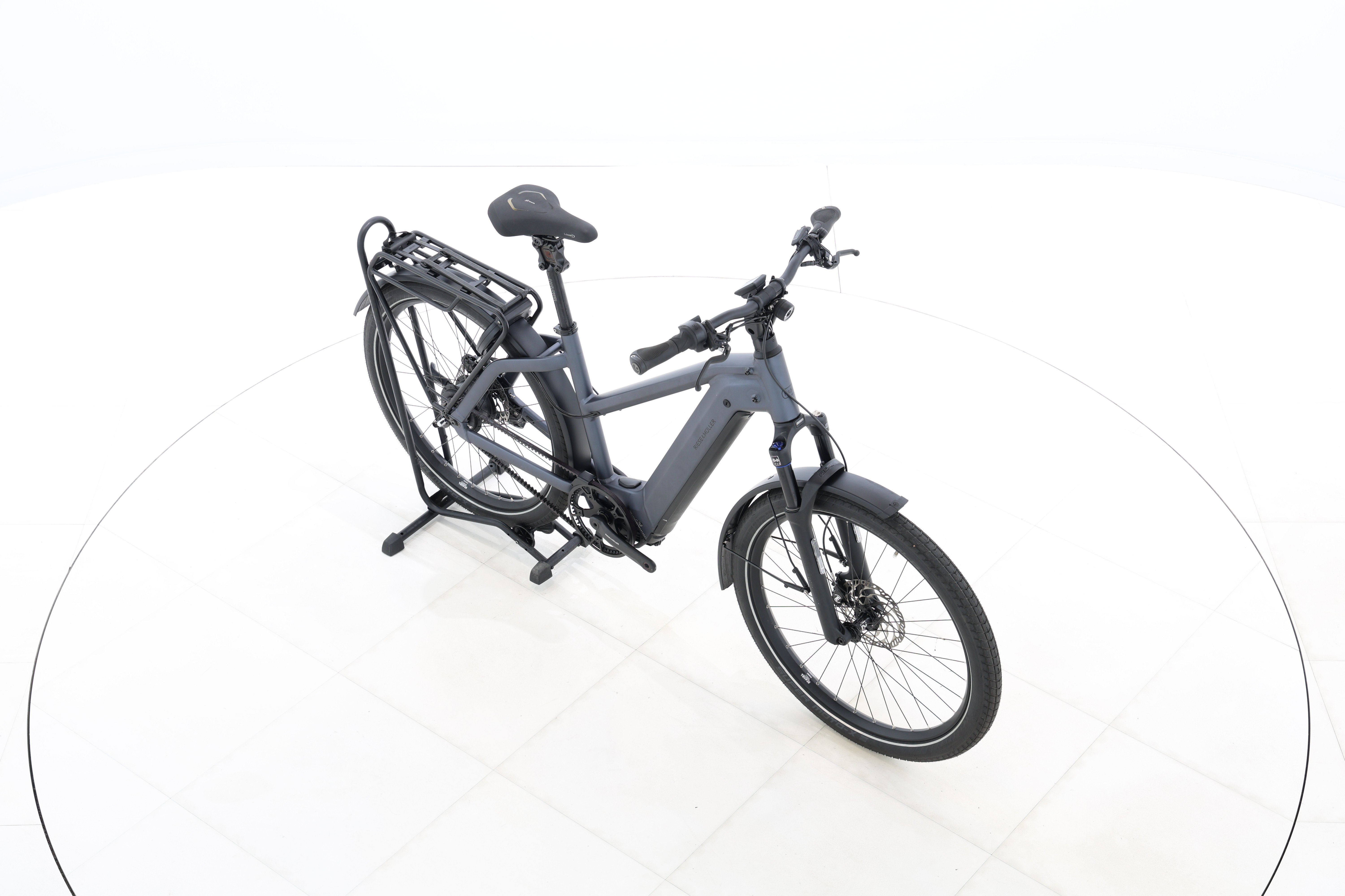 88e8d733-3f42-4026-9a5f-c7de295cbd98