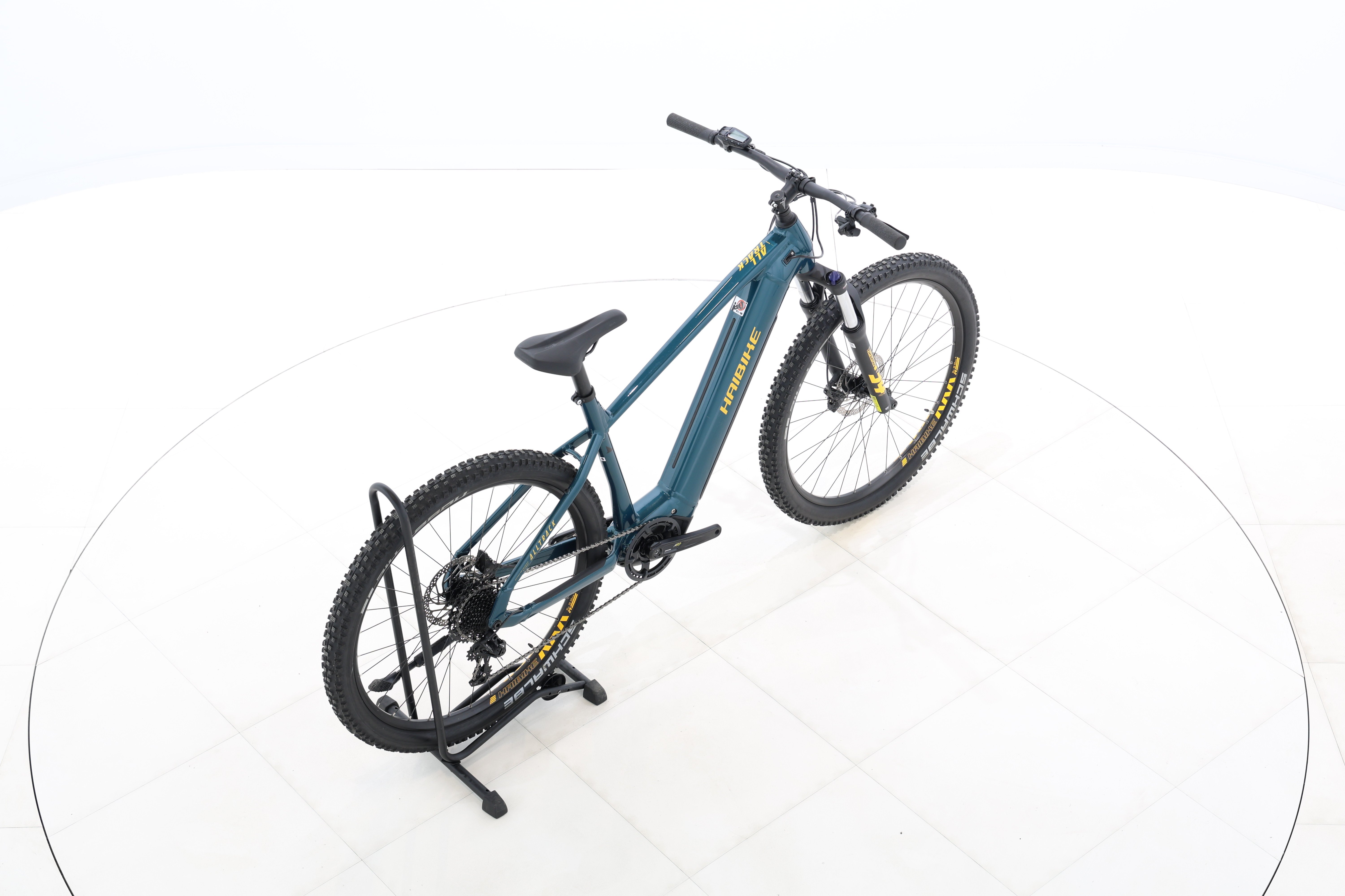 b1b7a52c-e1b8-4298-aef9-47538ac69a97