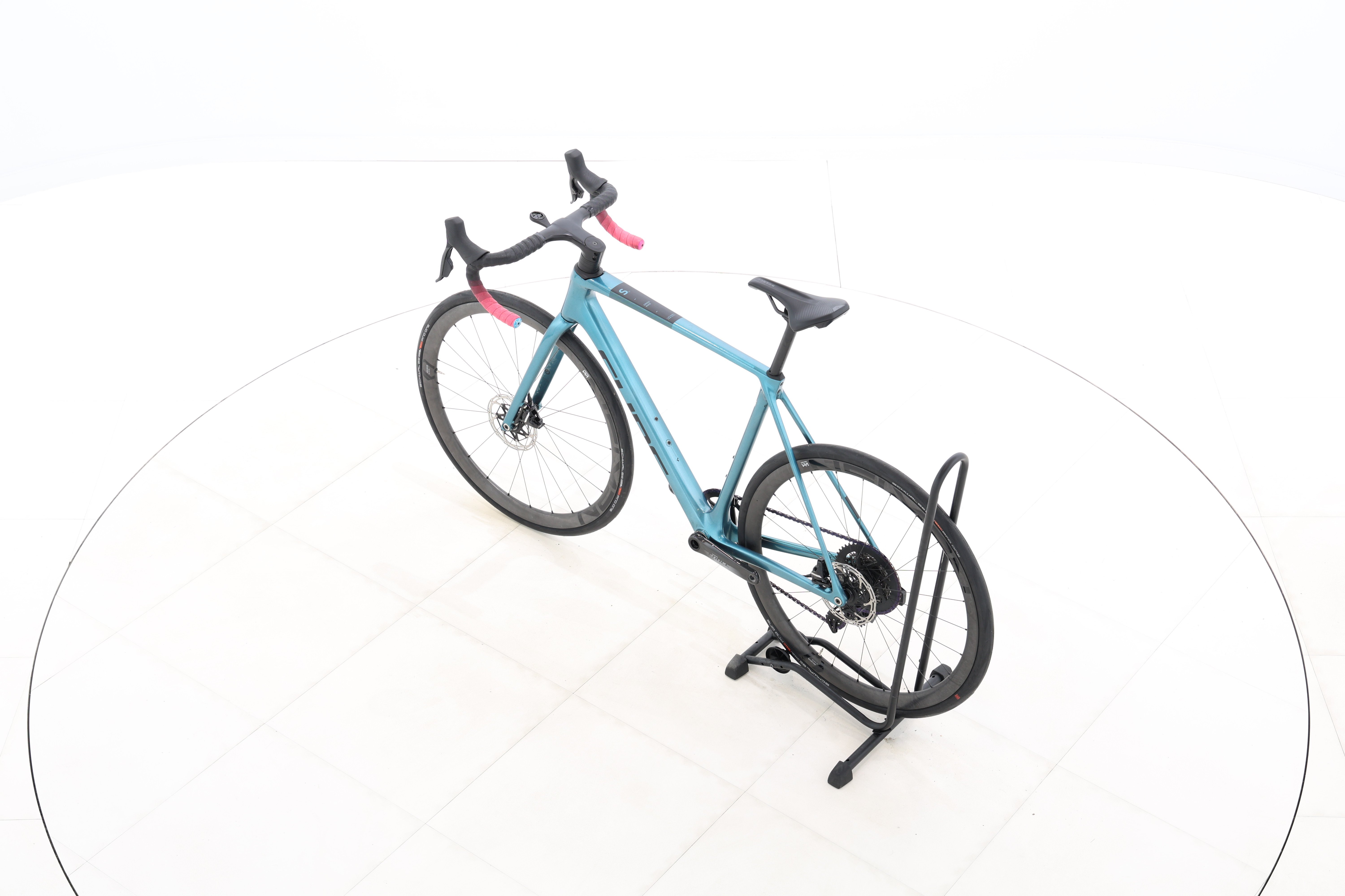 4e04e692-cb90-43b5-99d6-010b41804be0