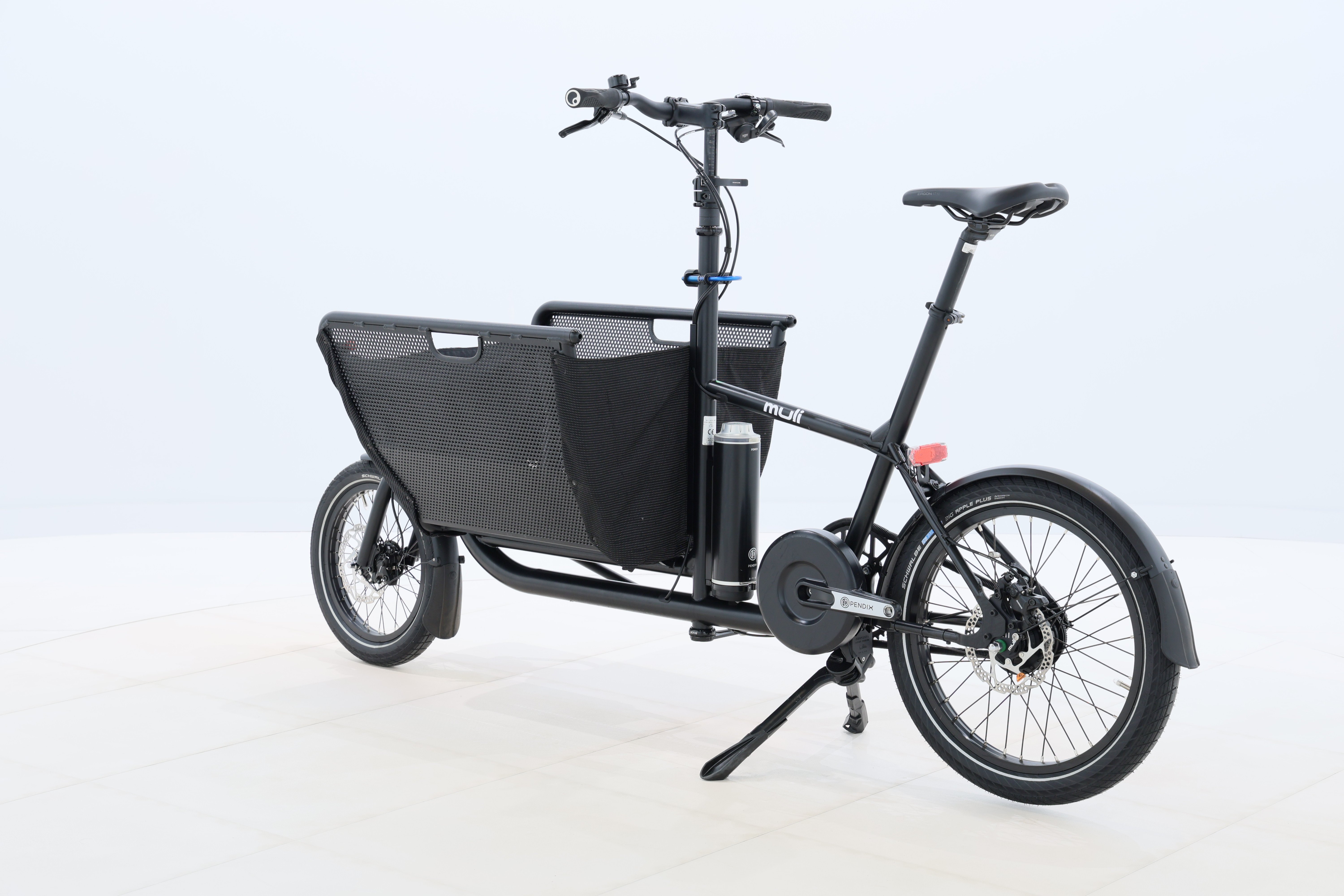 3a486b58-97d1-4cc9-8570-f8b4fd33b106