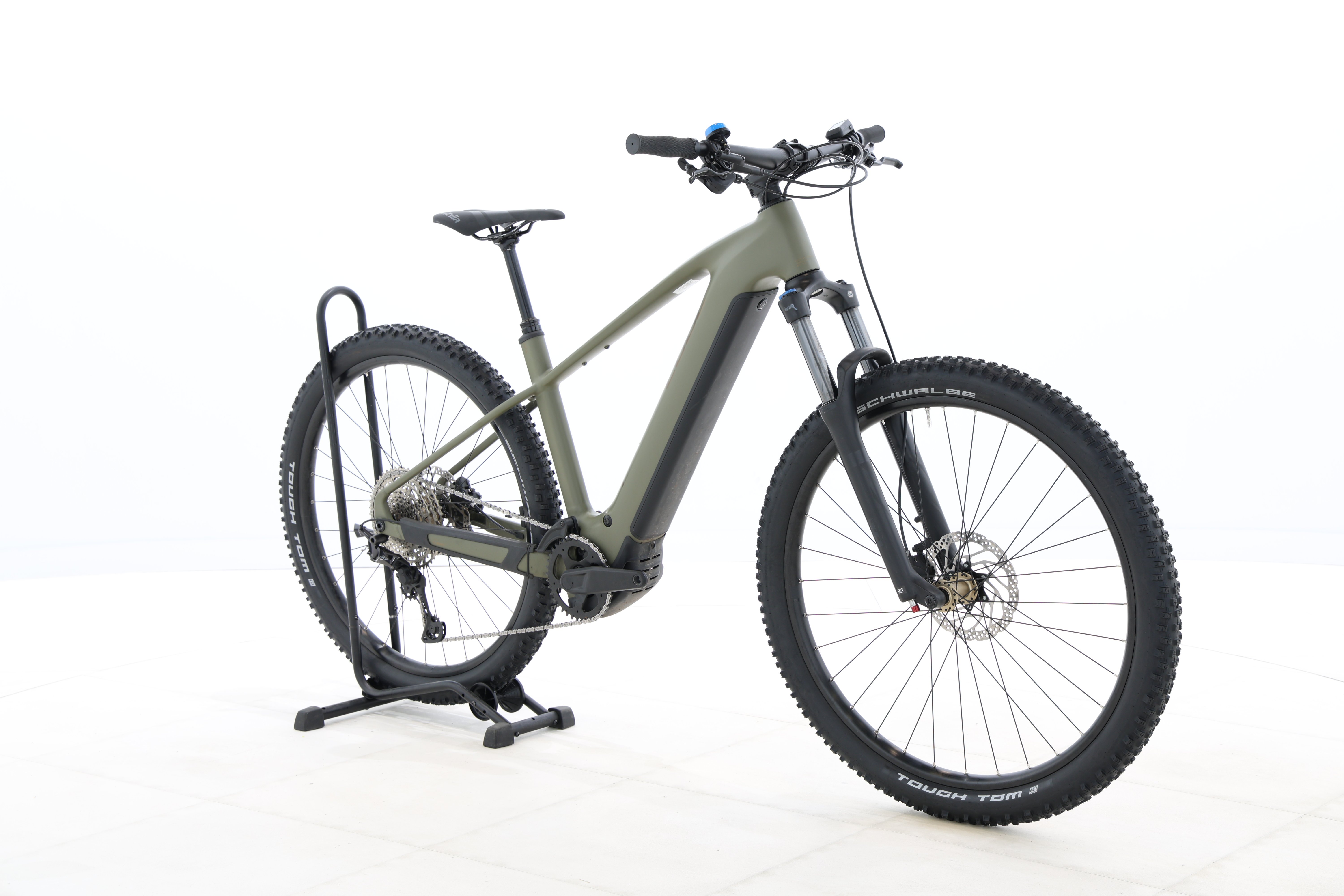 d9526389-8f4b-4de2-b353-b3f85c8269e9