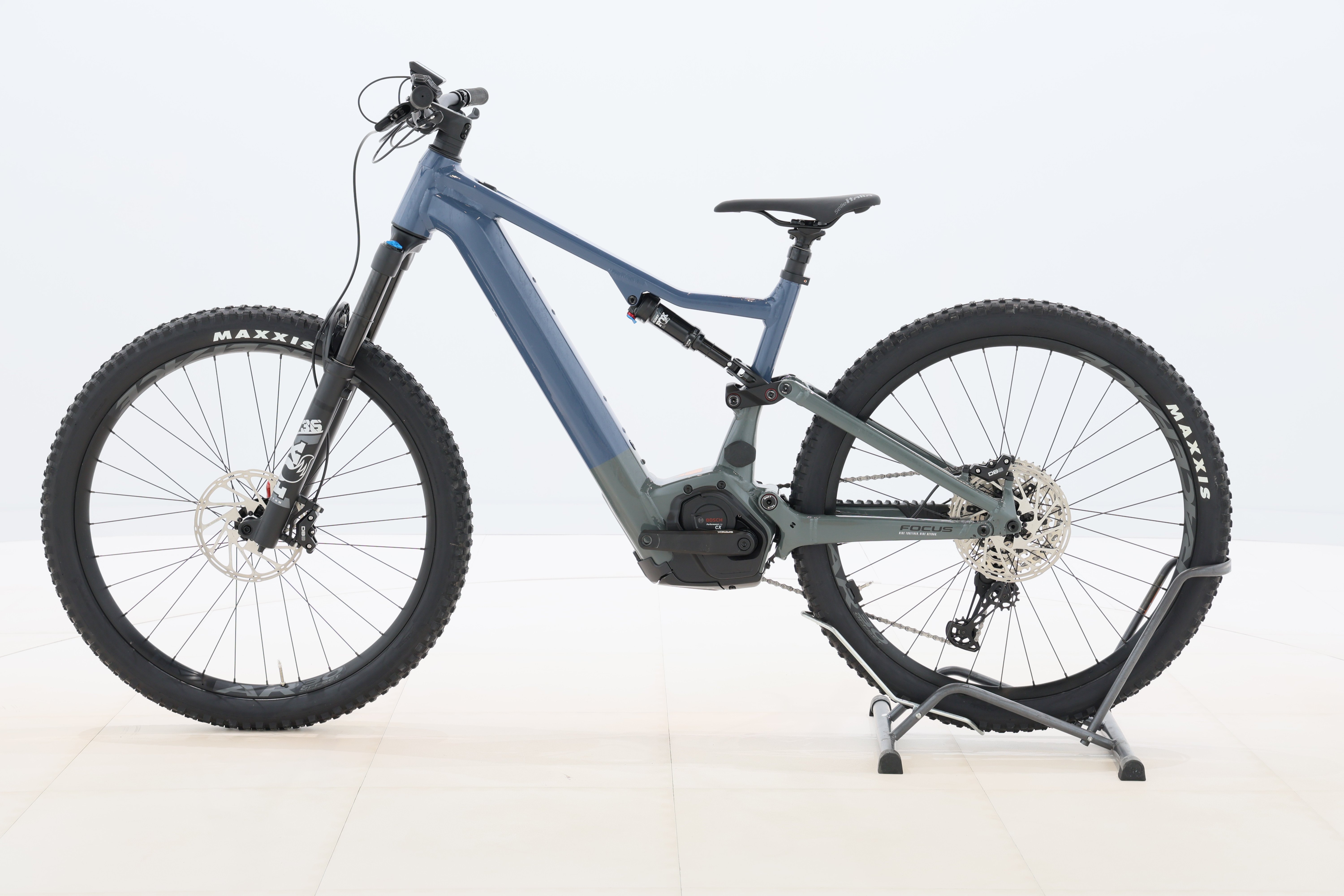 1d362111-022b-402a-a88f-05a589c0ba55