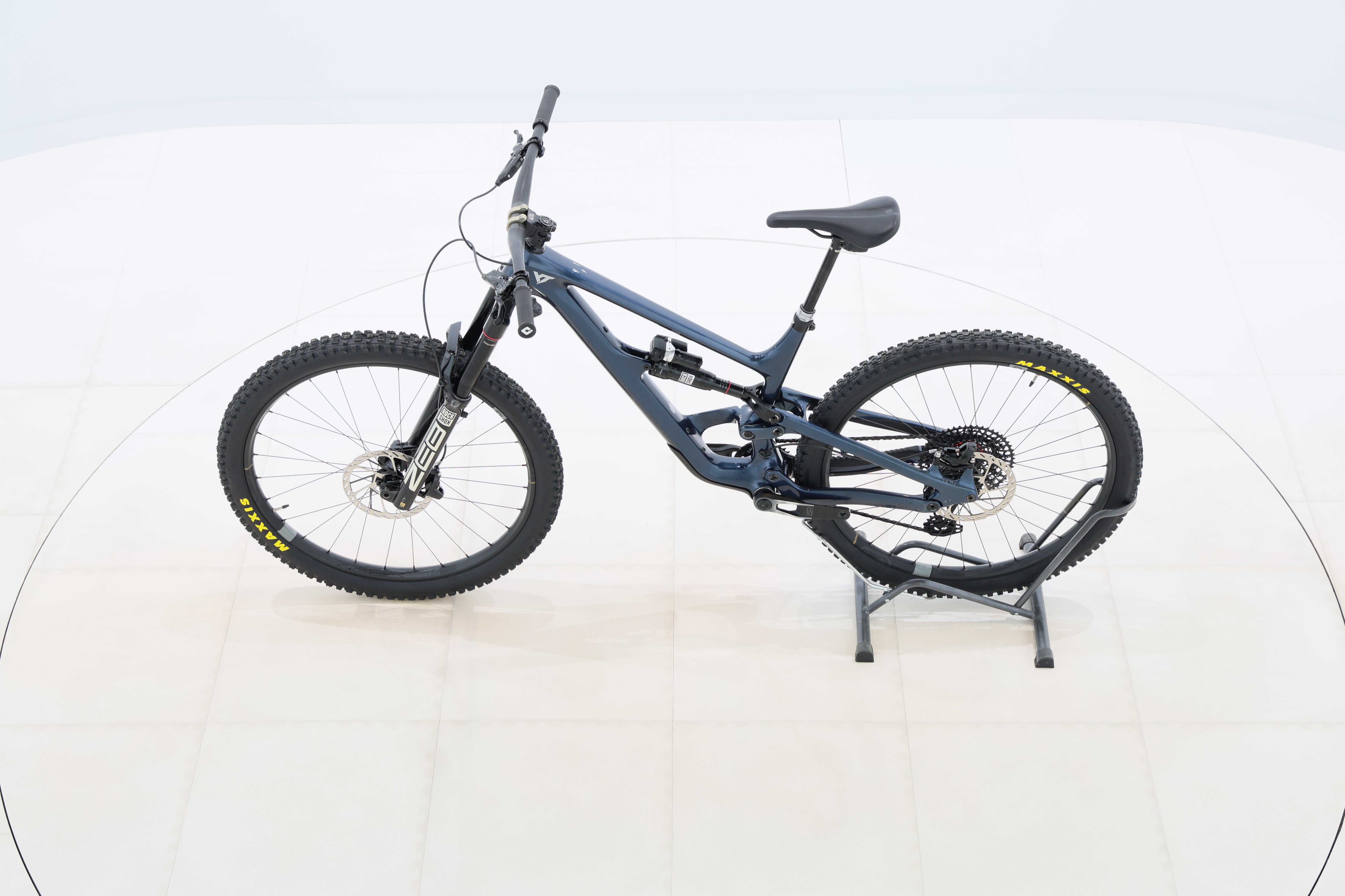 72e76066-2f7d-47a5-8345-cb8dd684d1f2