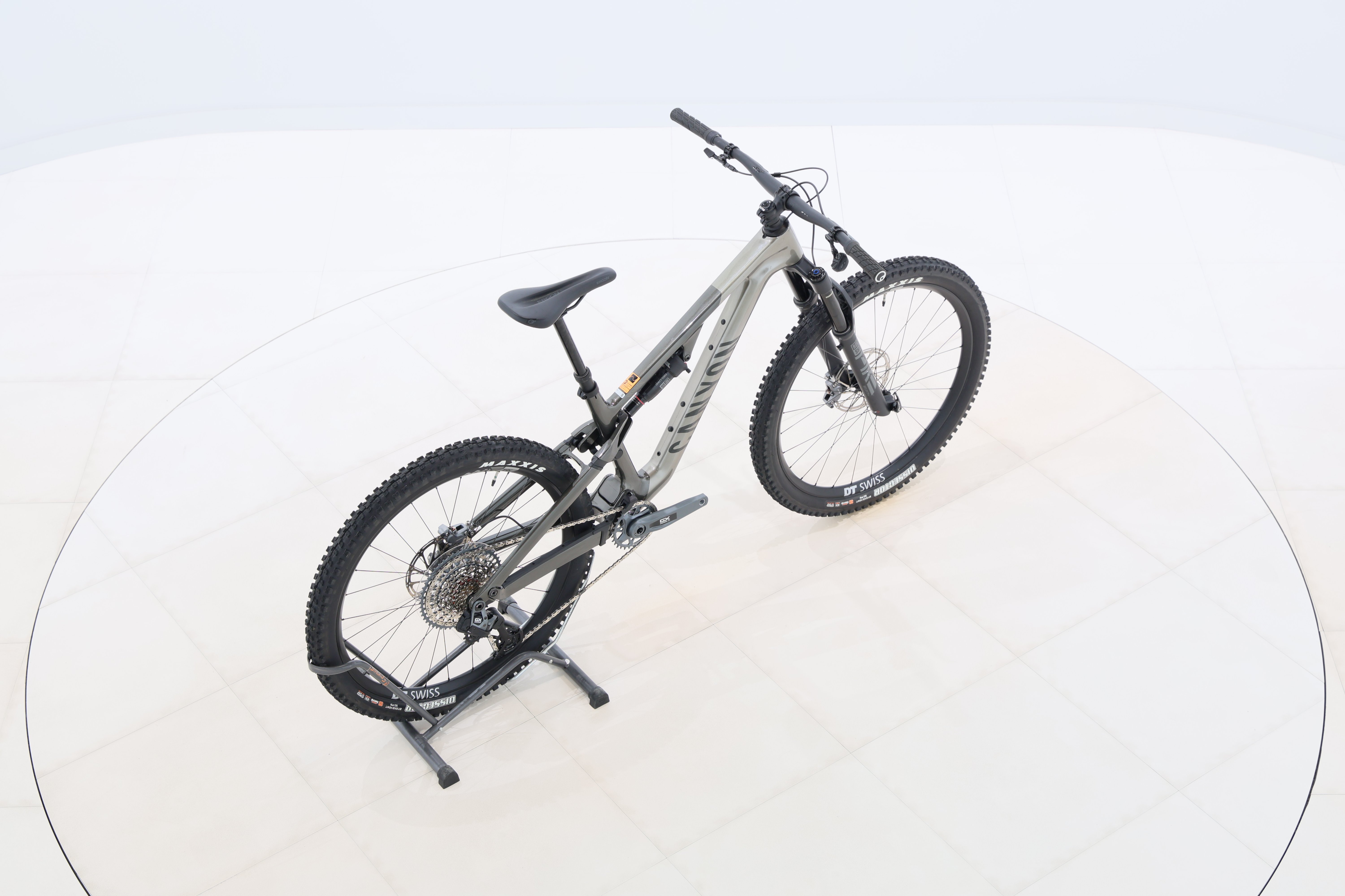 2e1e3d3f-57cd-4d4d-903b-a3aa0061db49