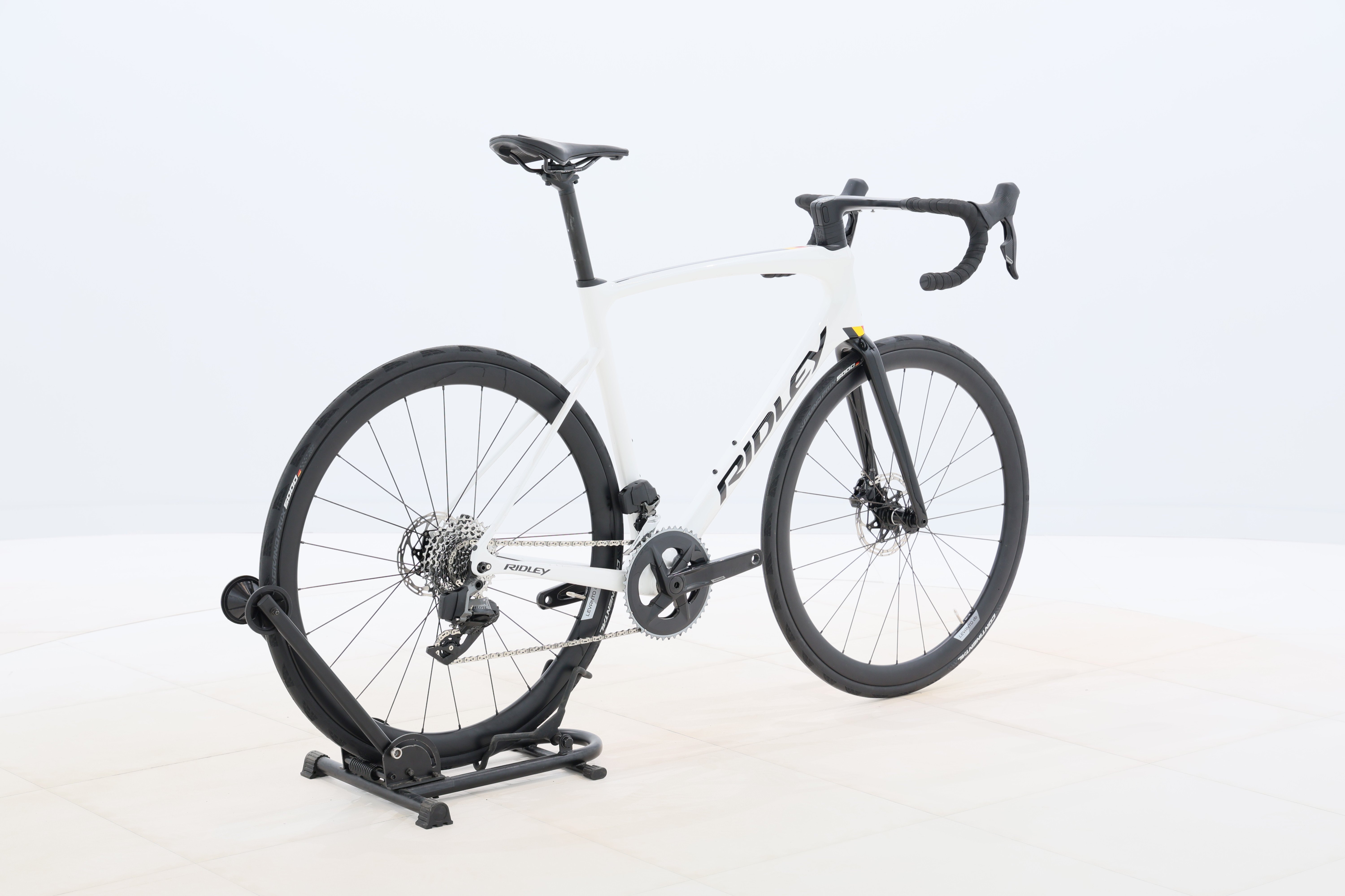 ad48564b-ec47-4128-b24e-5f0f80c5d834