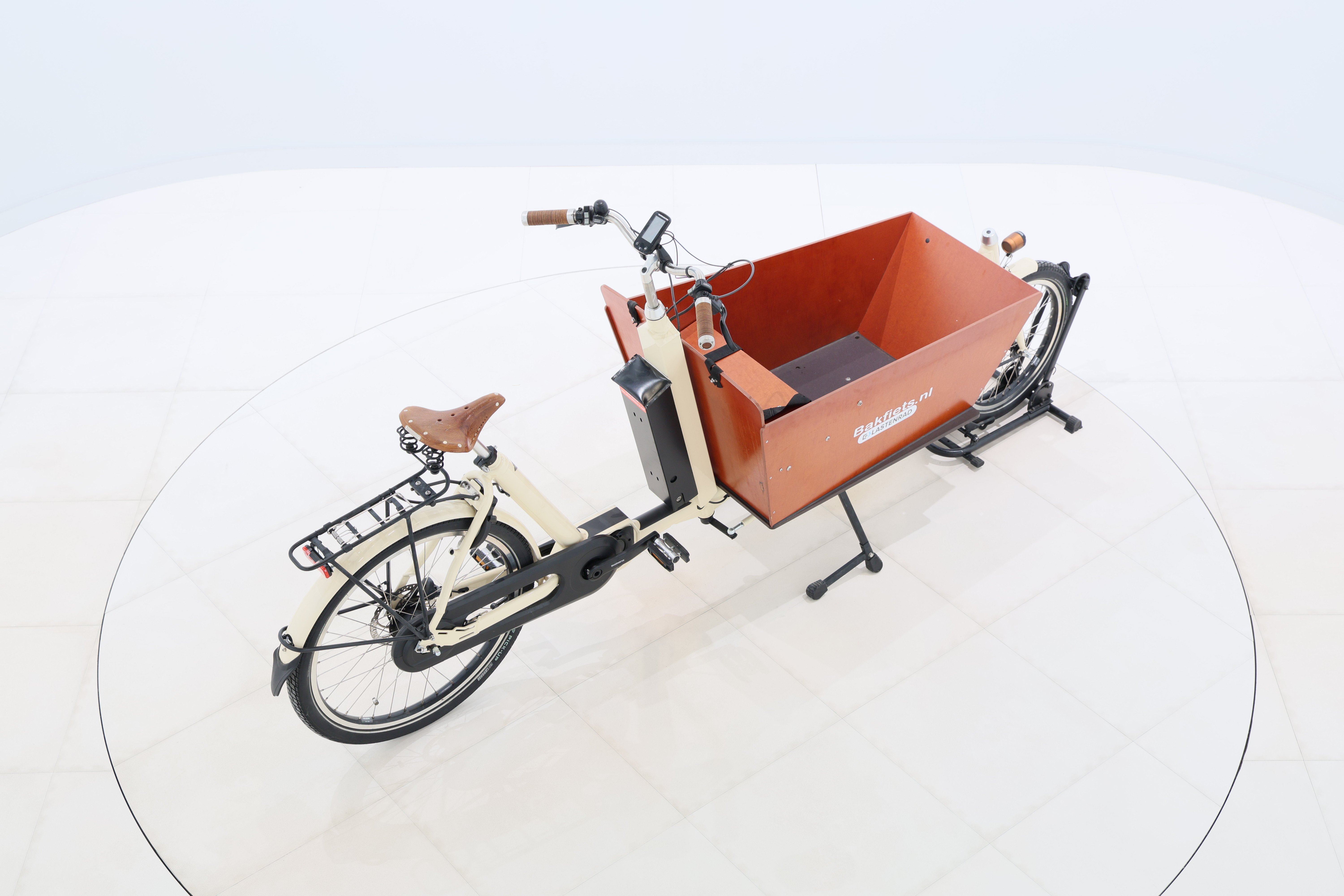 8f7c2648-a20c-4018-a538-513234dc3421