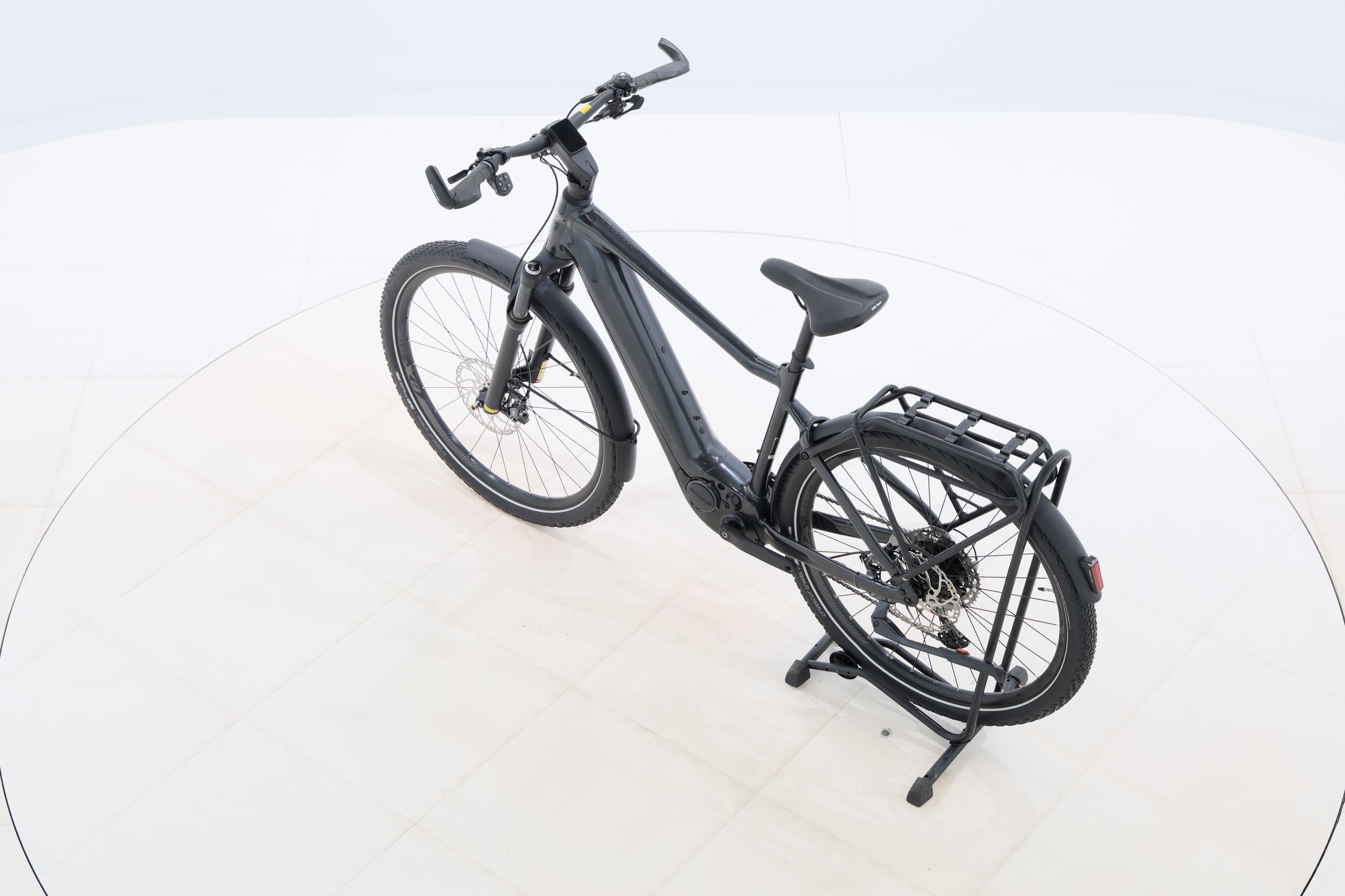 6f64cd70-a43f-474a-bed6-60084f2c6053