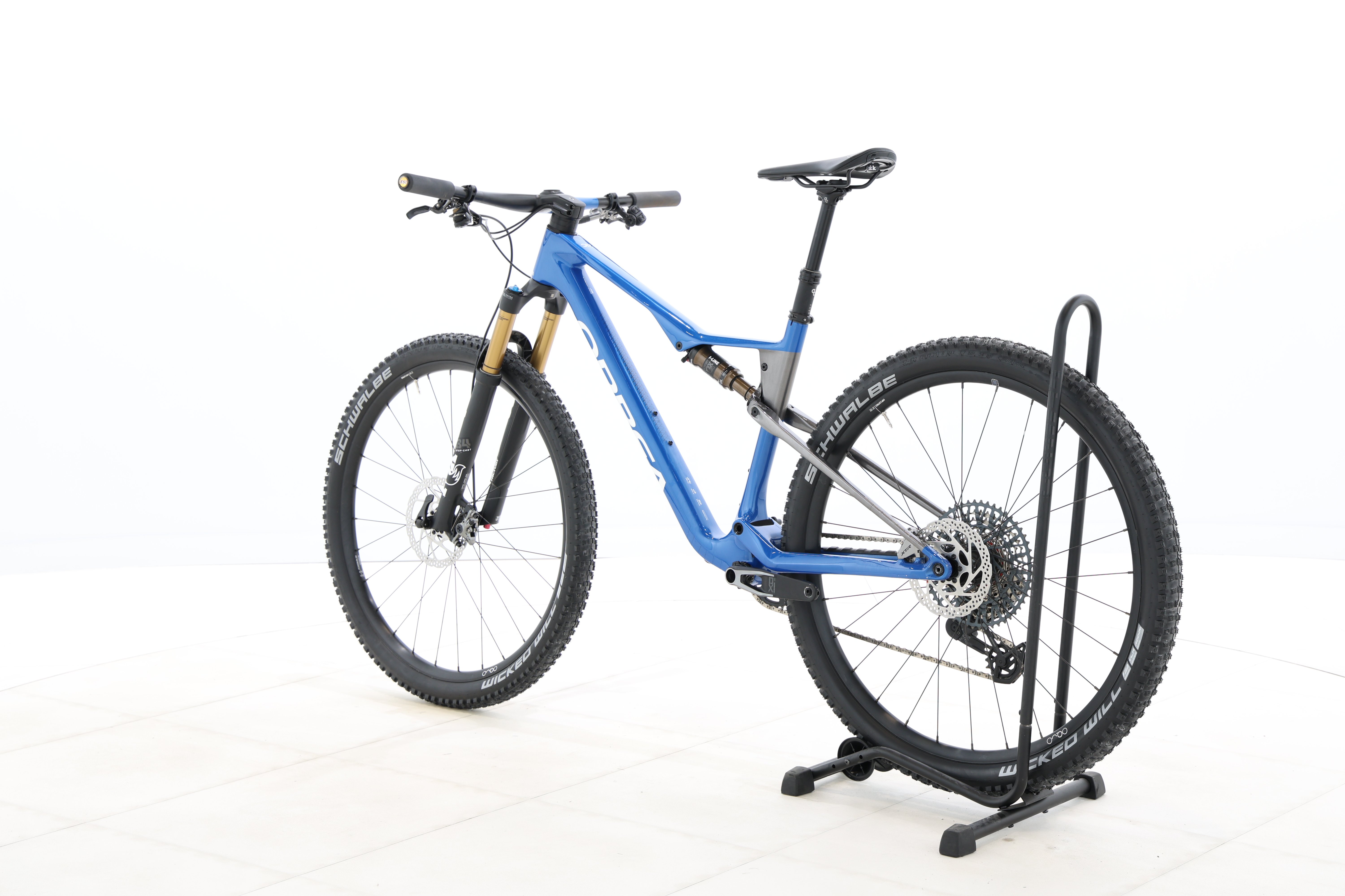 a9d6a352-b7f4-4645-88ab-b3a253dc96af