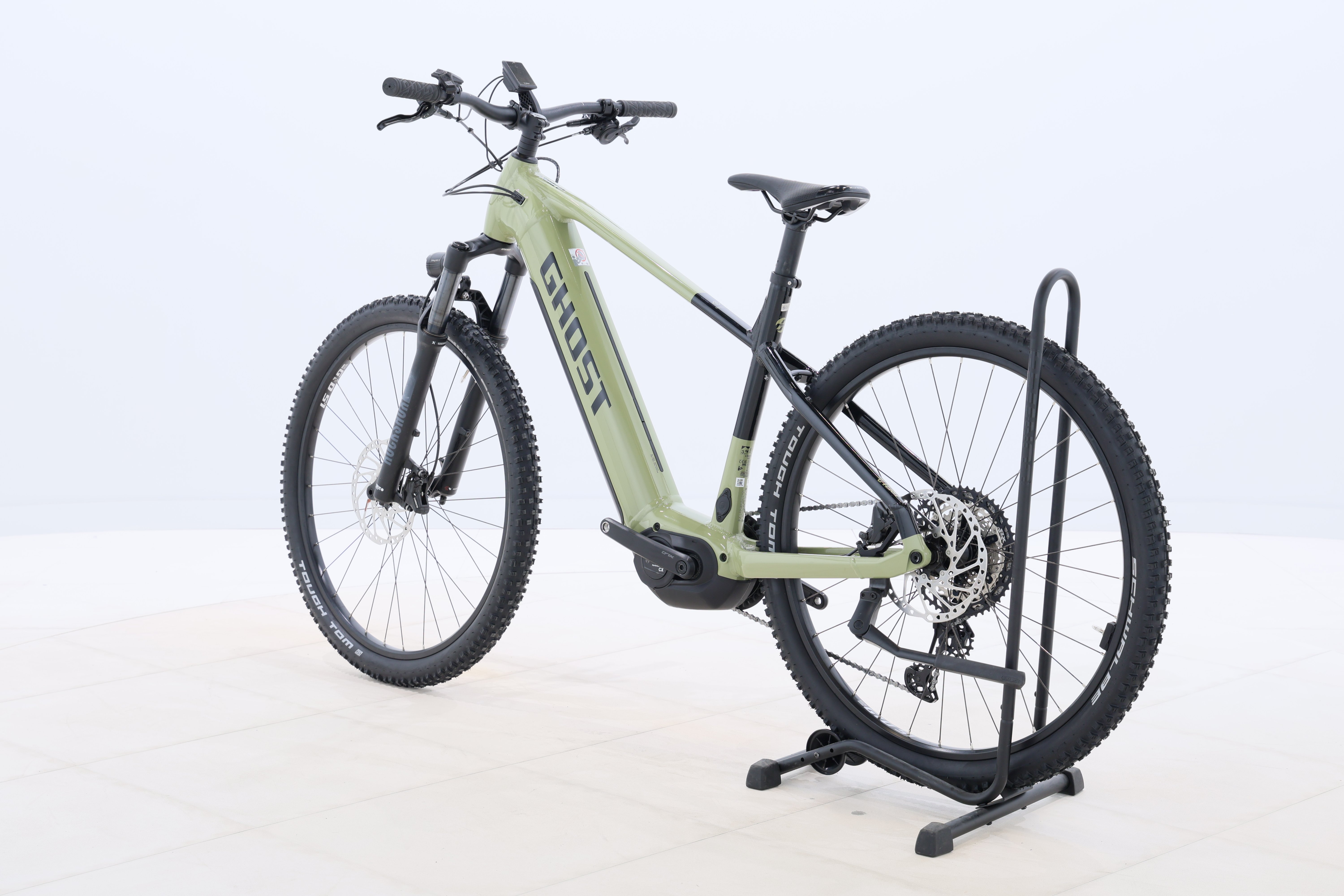 16b173e2-f417-4c04-9d2f-b870adcfe3a3