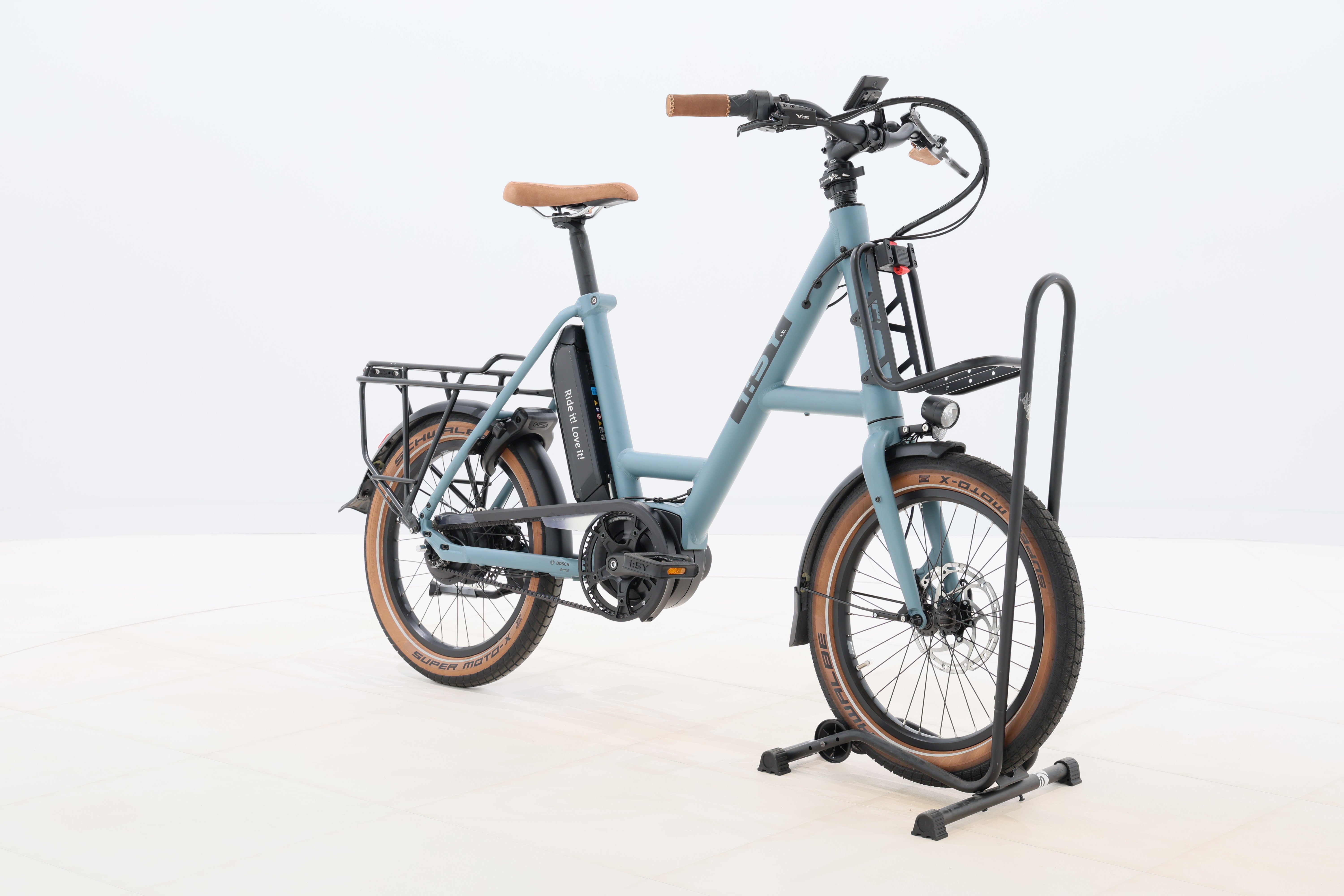 83813891-2a17-4f81-bbaf-ccc99e8baf89