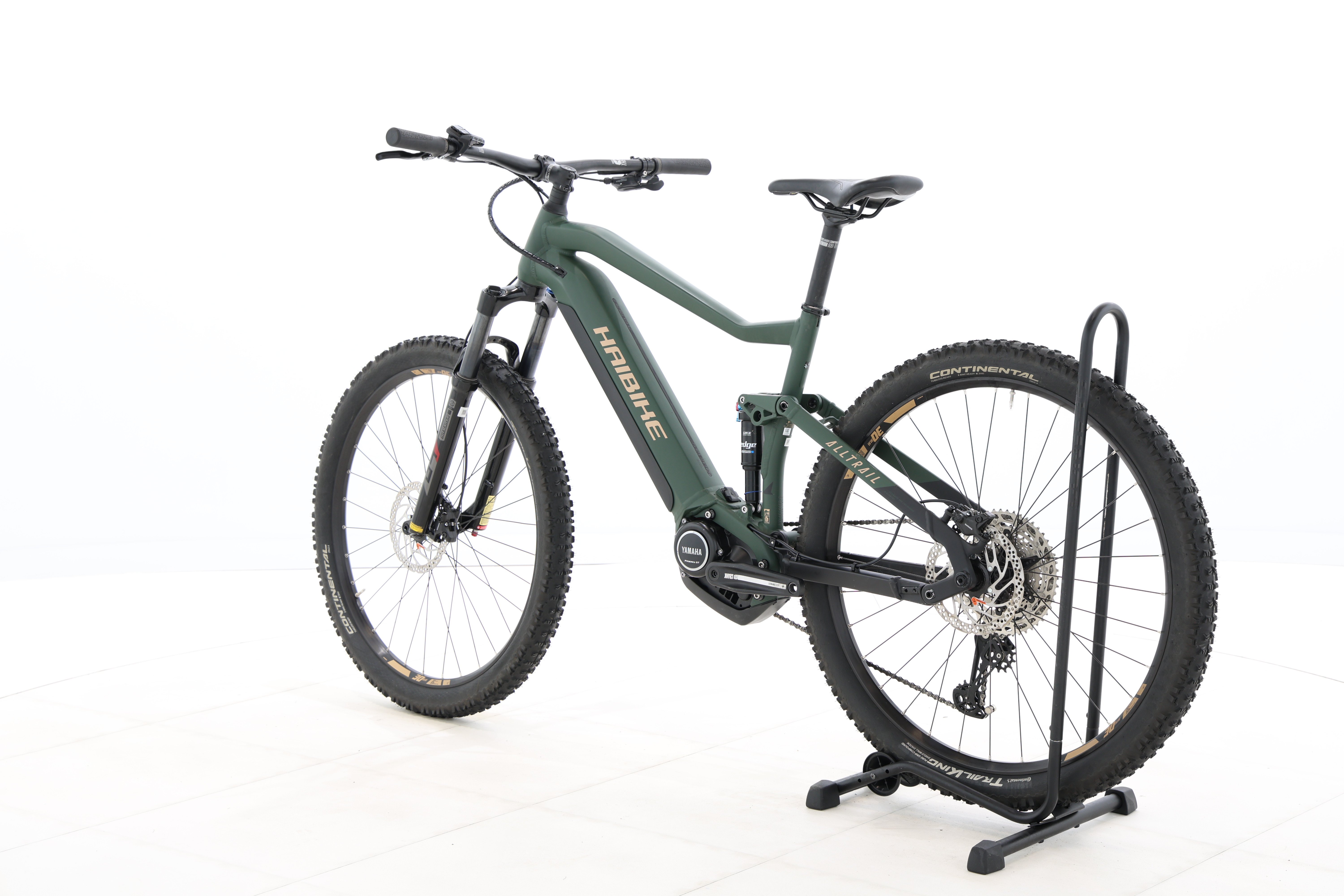 ce8f1398-11b0-454c-bd57-70f4170beabb