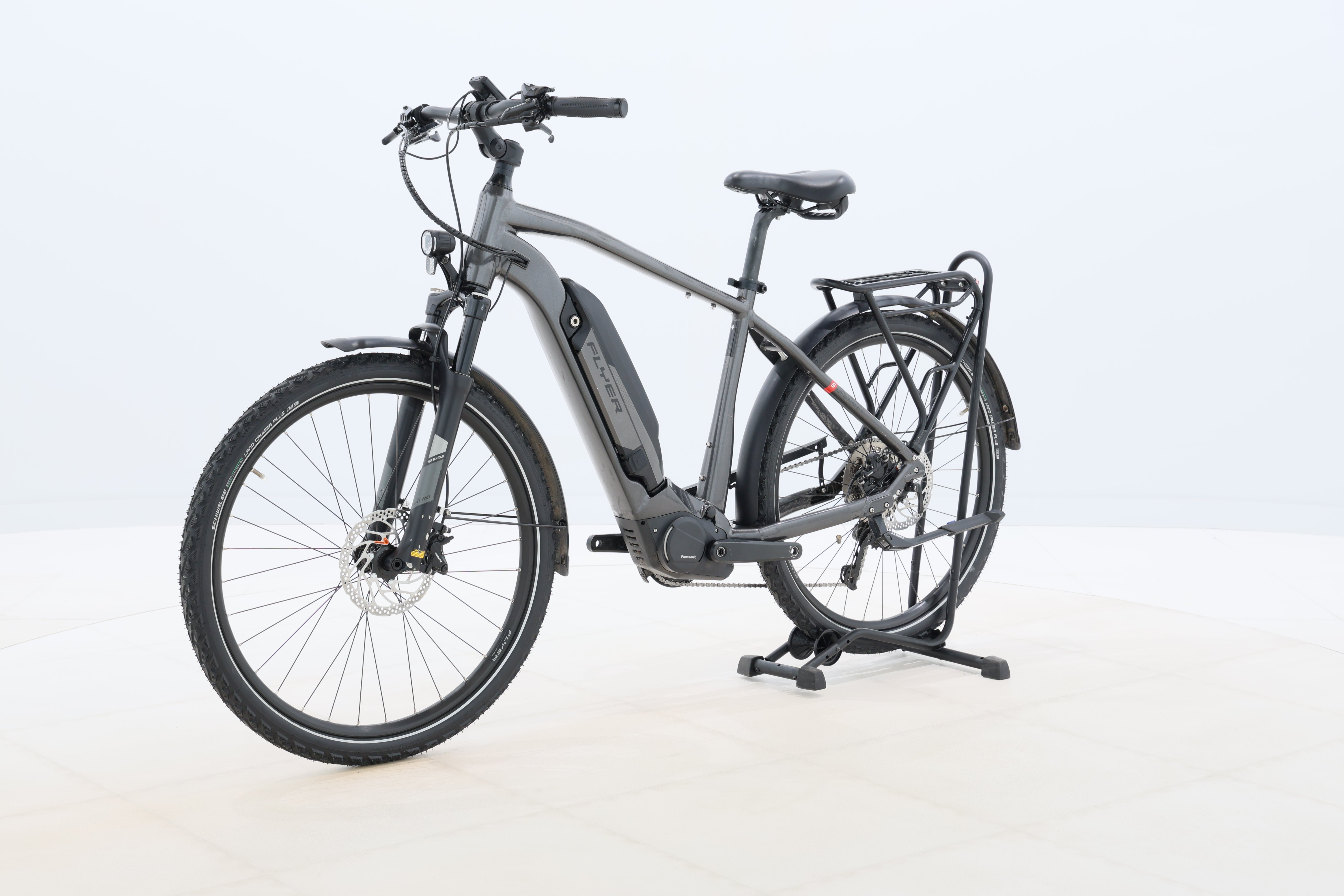 82533125-af7a-45ee-bd50-3140c06e068c