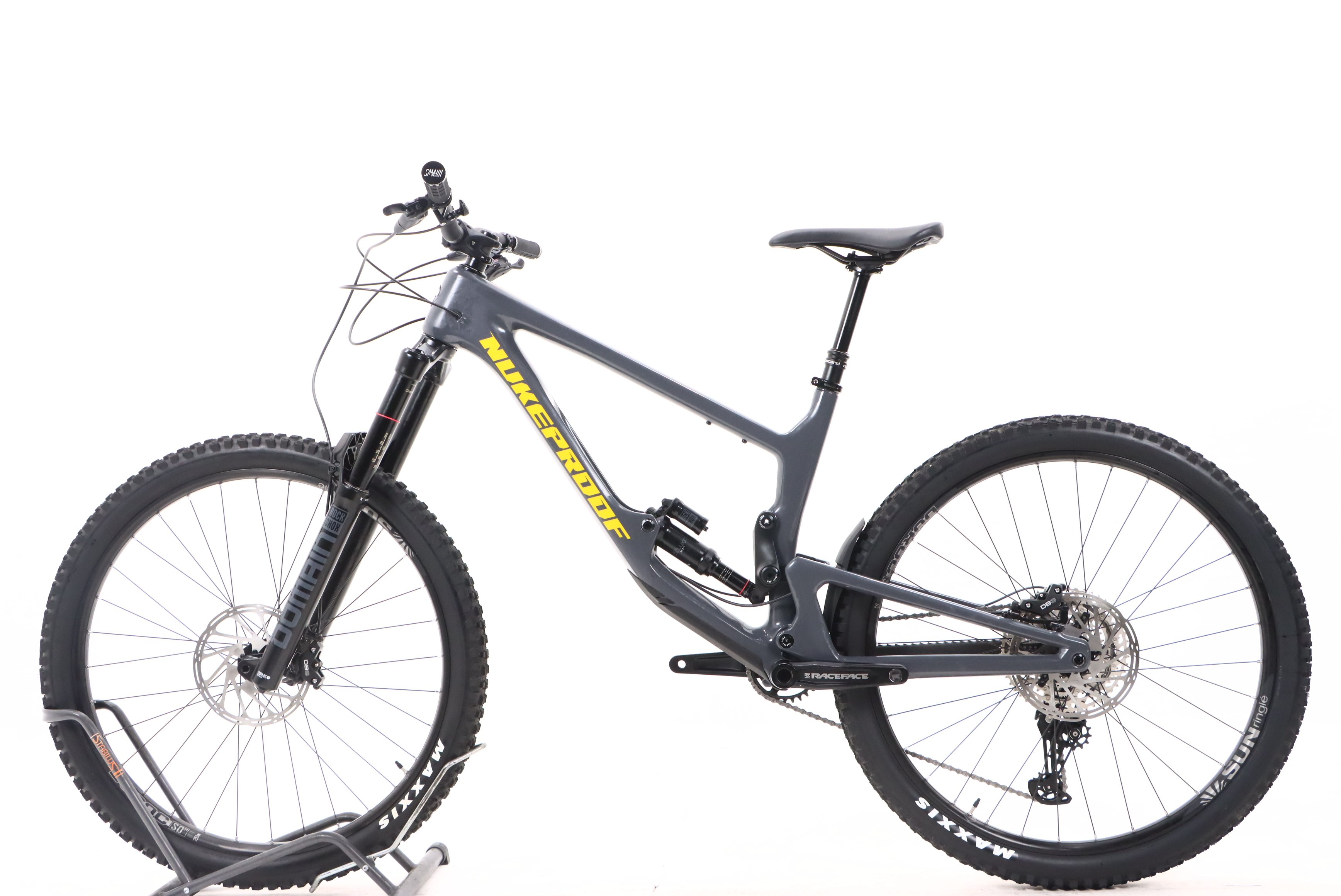 42fb817d-3baf-4602-8655-4552b1186542