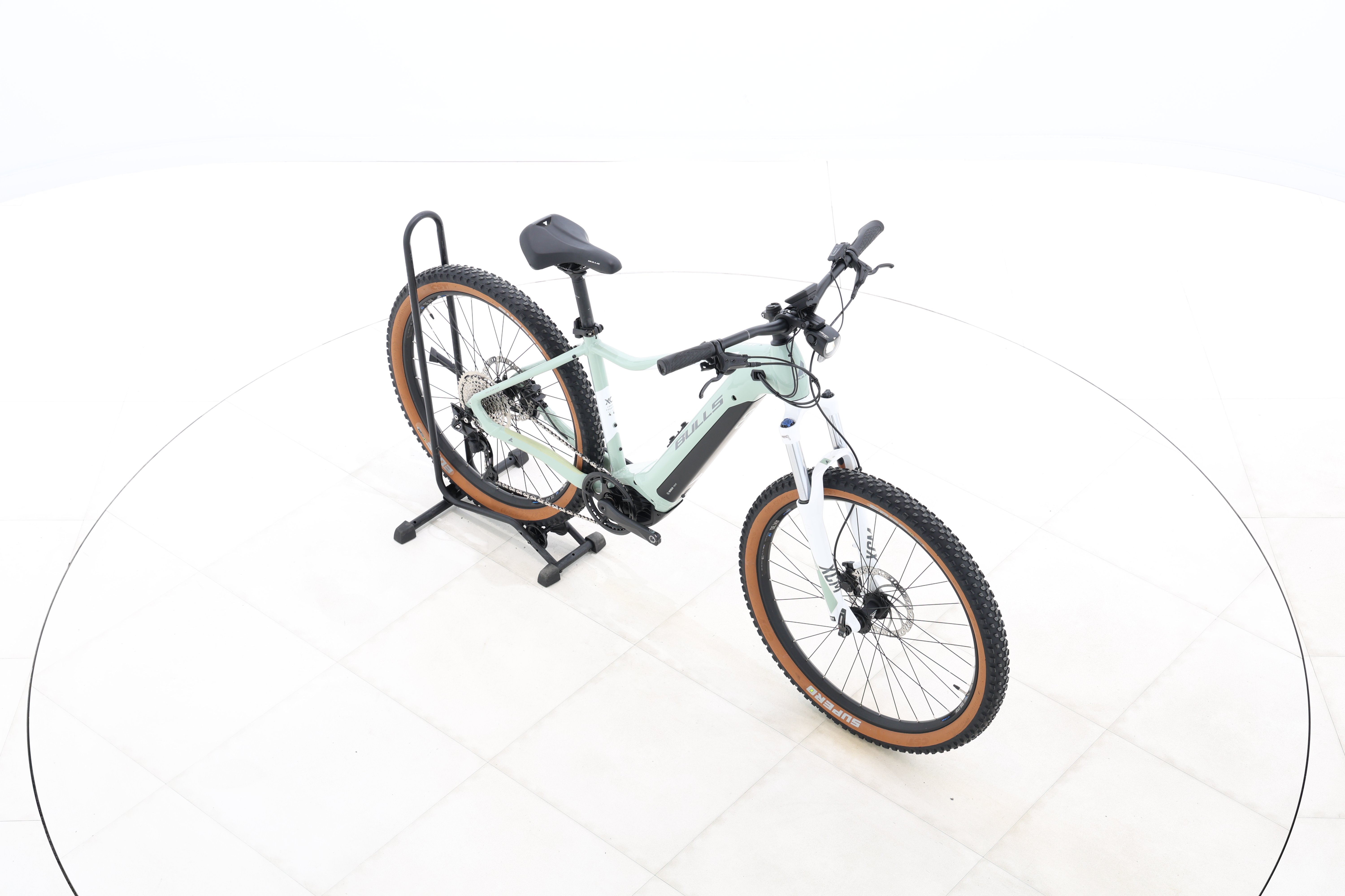 a0131431-d4af-43fc-95b9-93d72fa5f30d