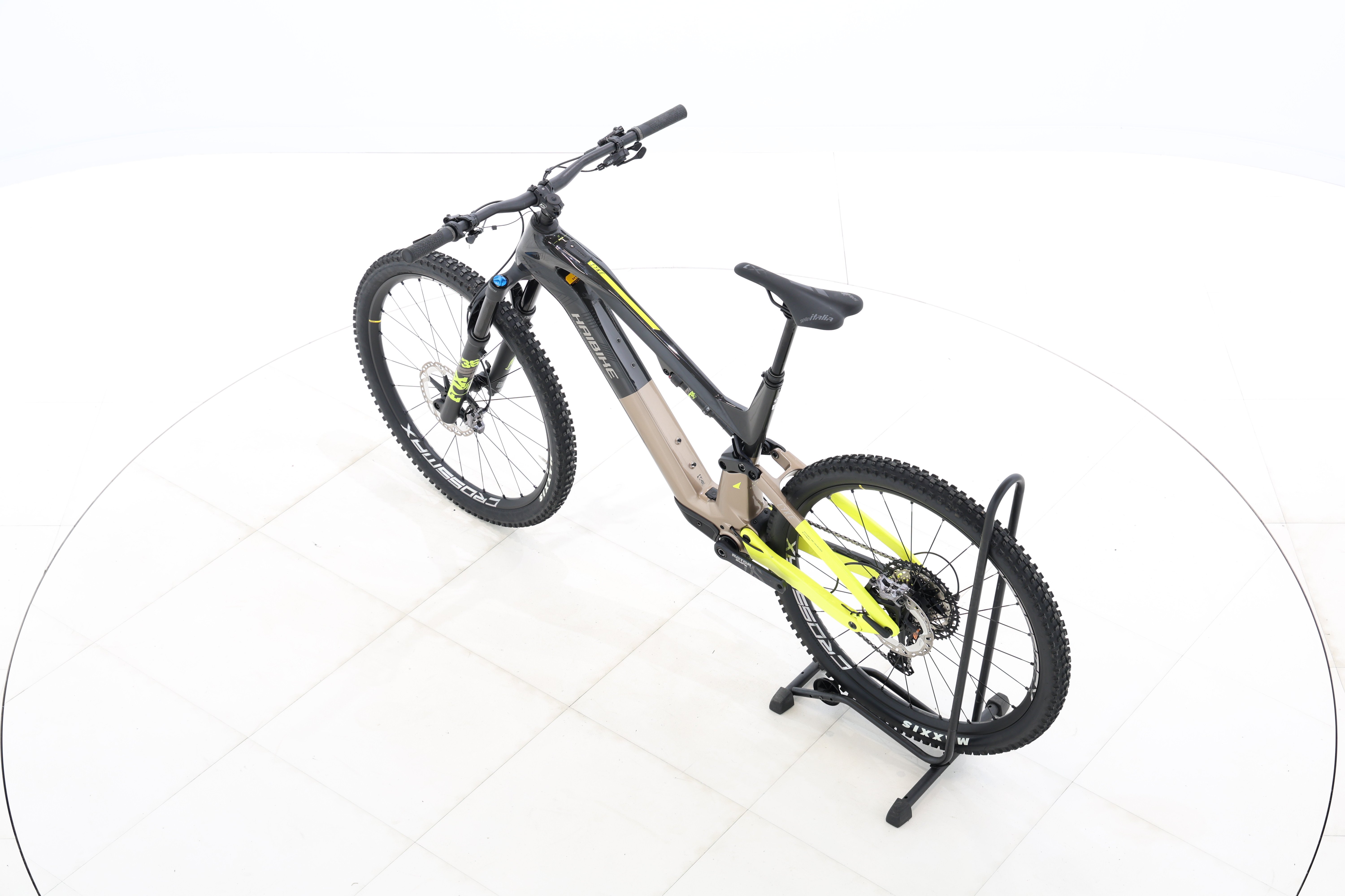 bf923f2c-e454-4289-9dc3-18578c9c049c