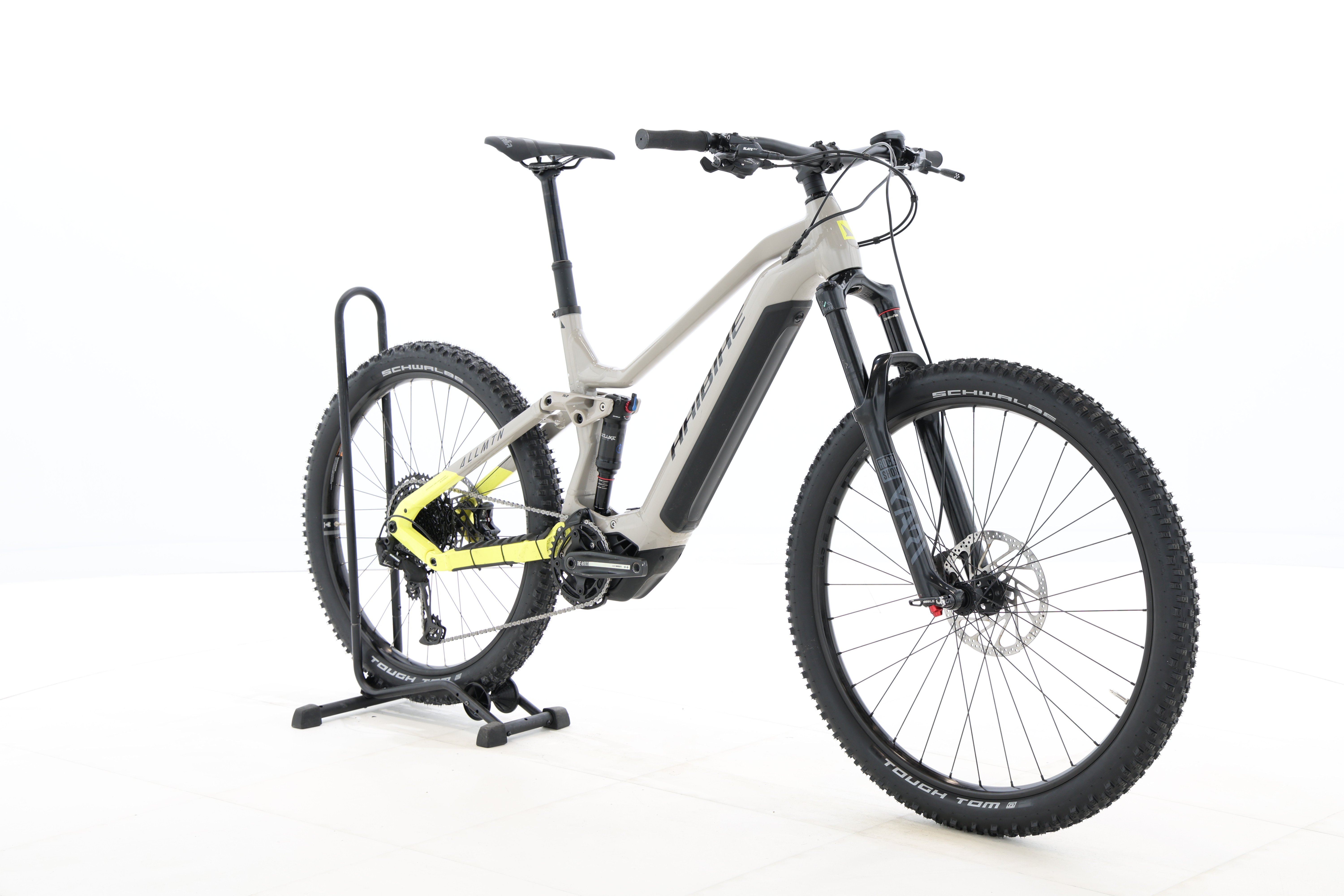 405b13b2-0b3e-4c30-bbb2-d4976af51b3d