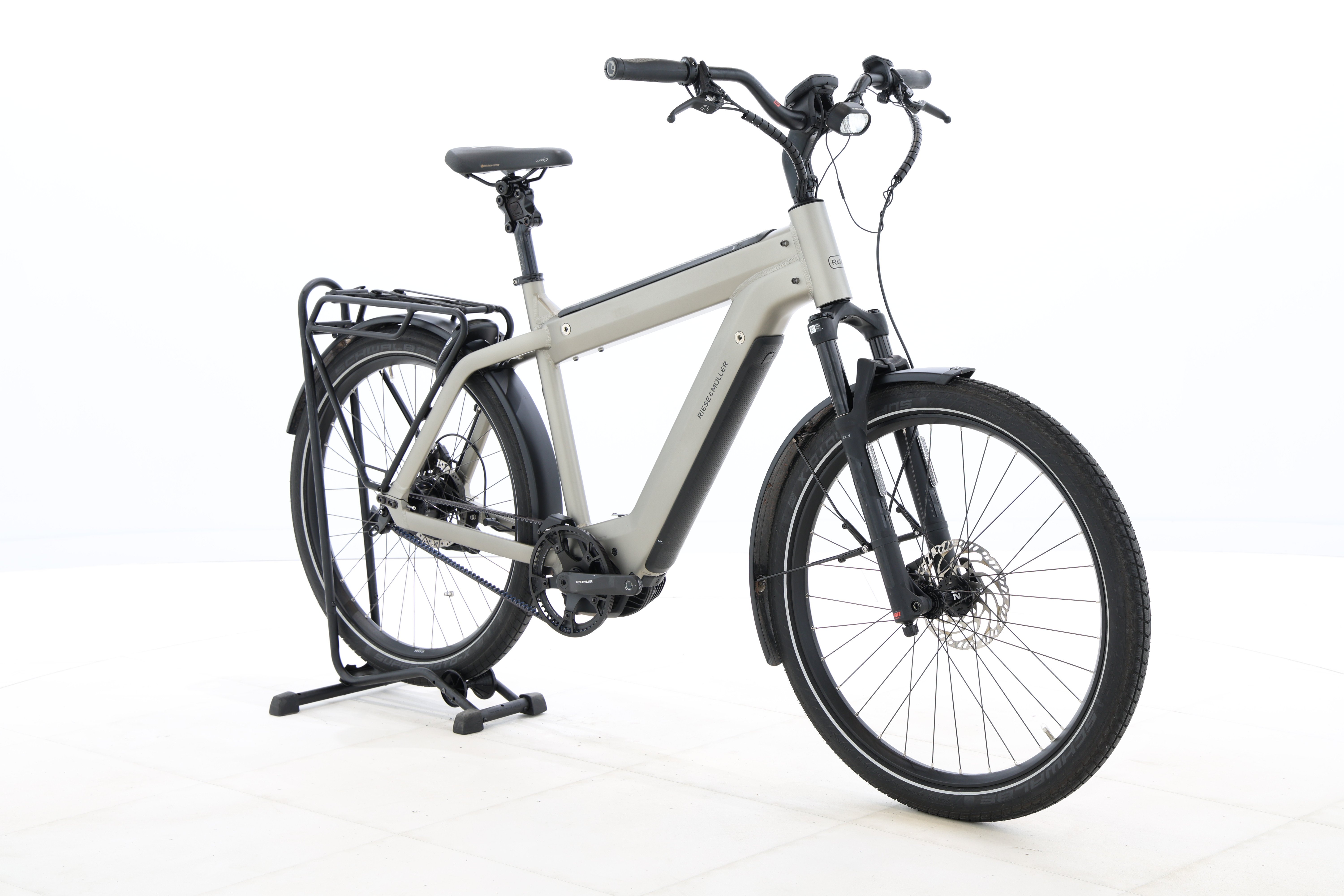 225c47bd-5dc4-476e-aa09-3529b9295cdd